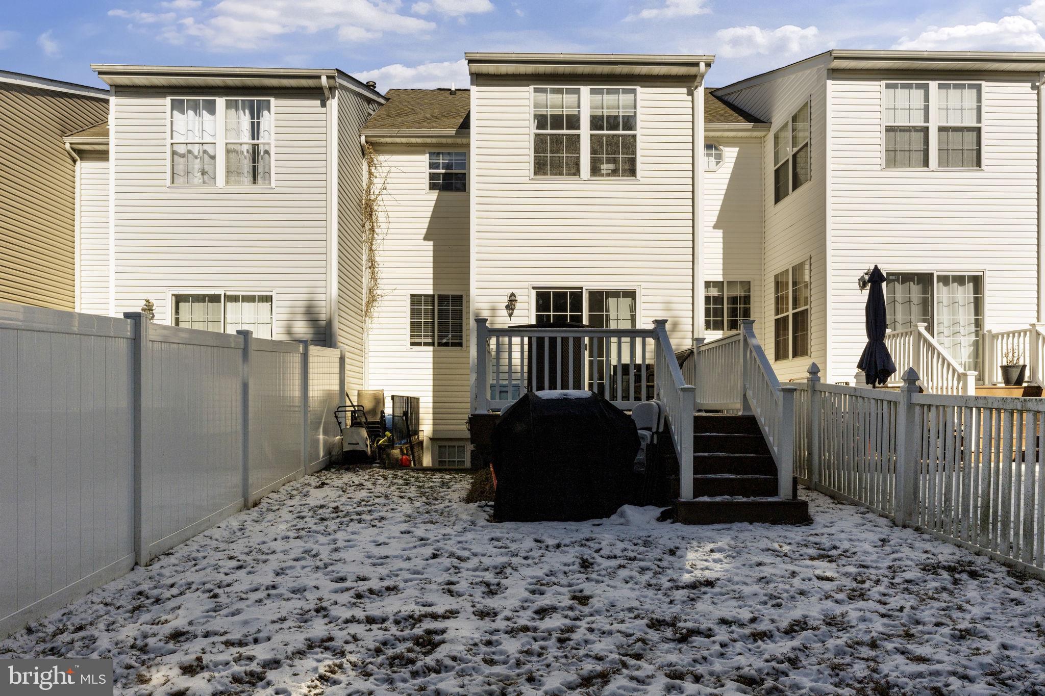 GREENBRIER HILLS - Residential