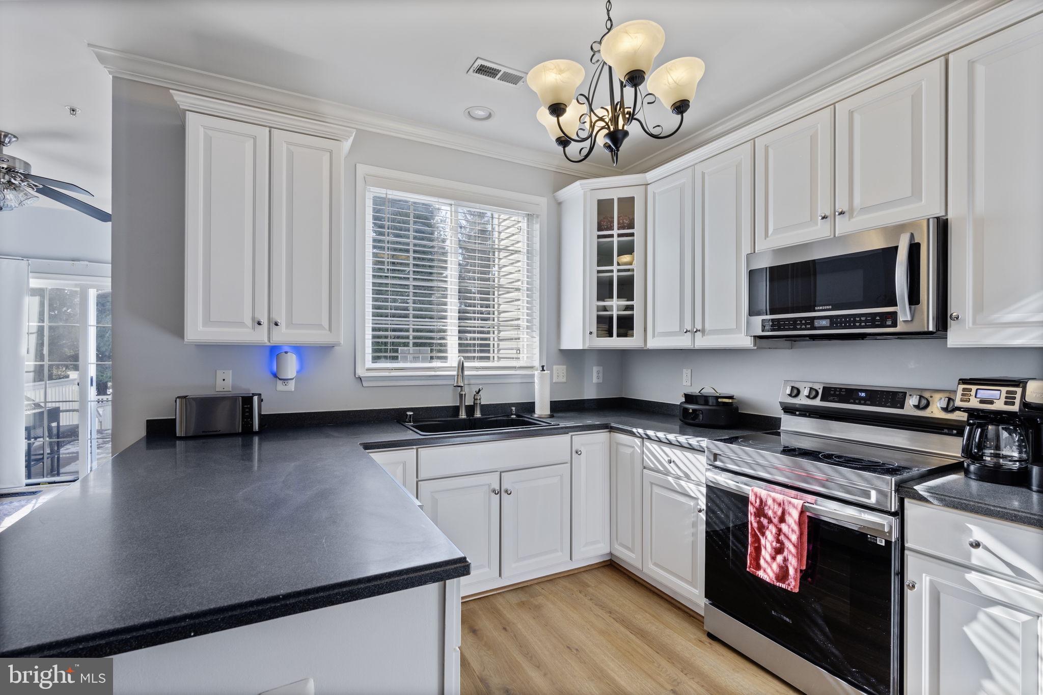 GREENBRIER HILLS - Residential