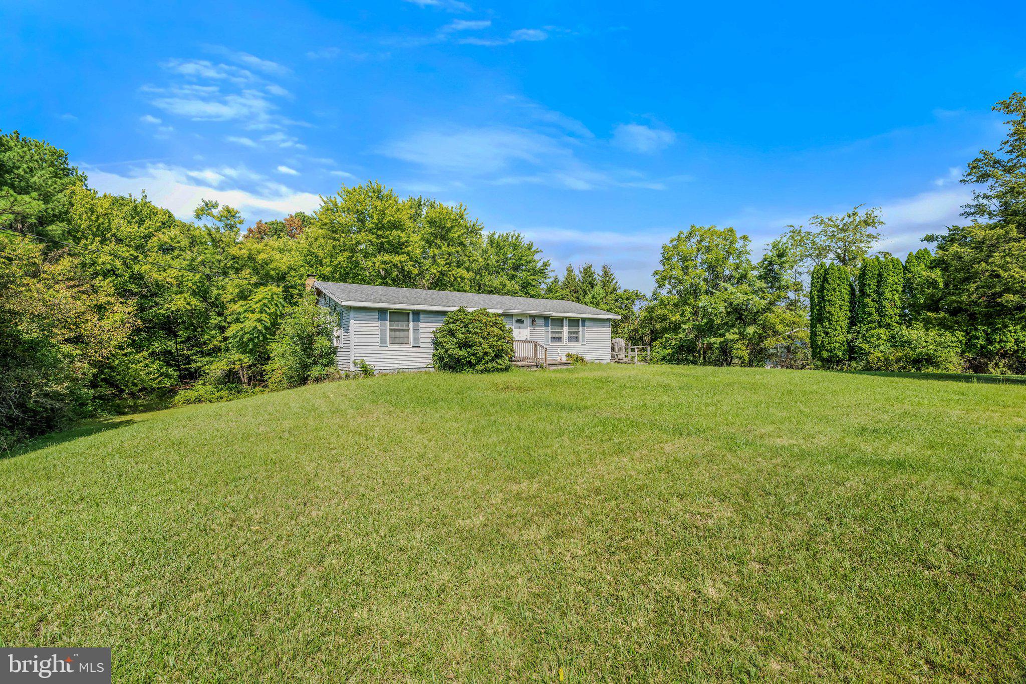 582 APPLE ORCHARD CIRCLE