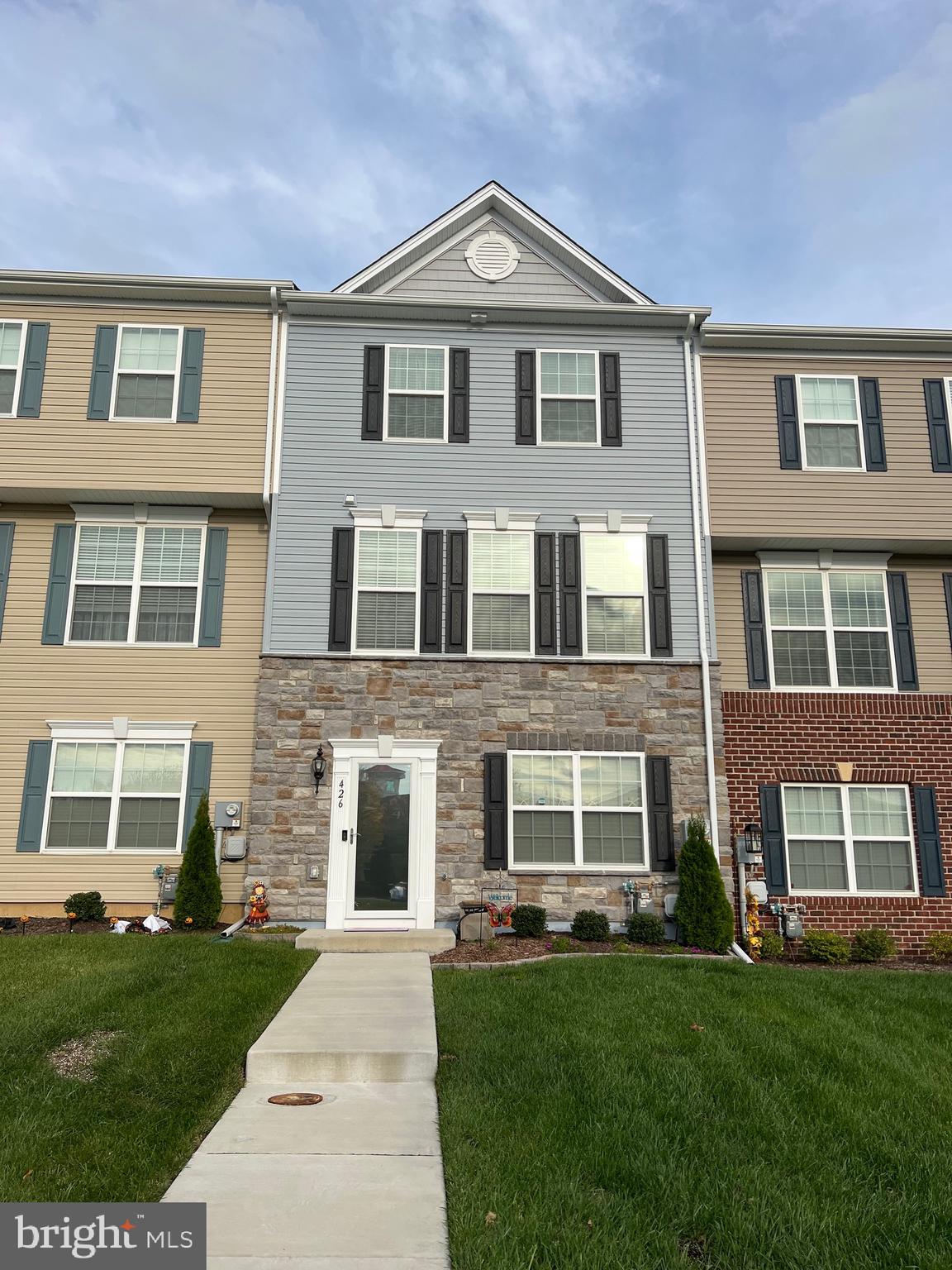 CHARLESTOWN CROSSING - Residential