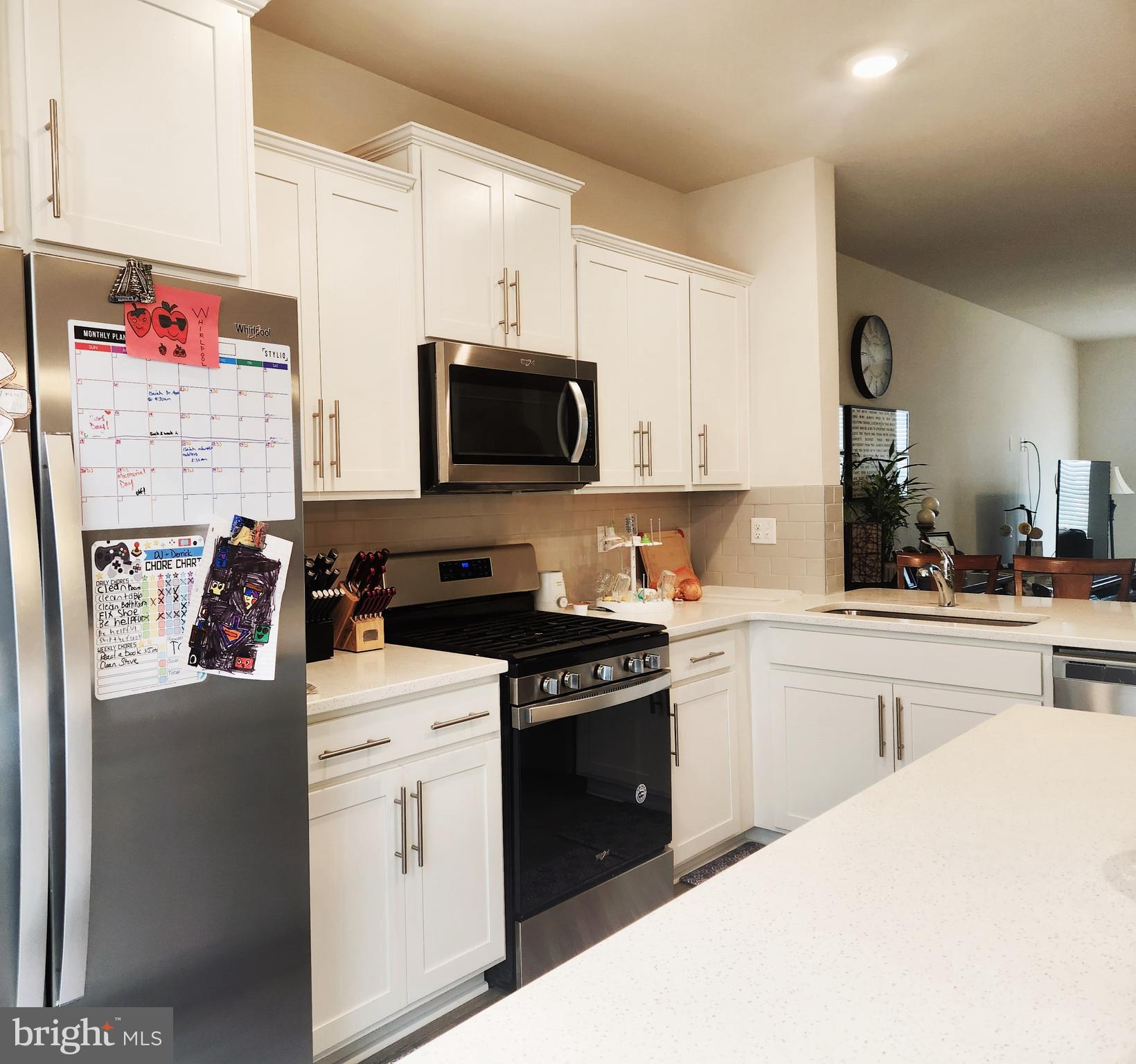 SEVEN OAKS - Residential Lease