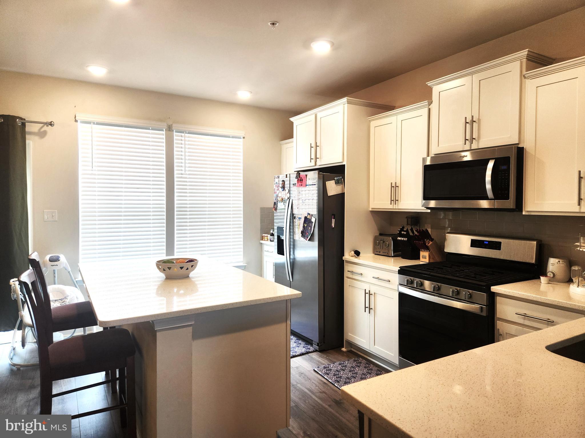 SEVEN OAKS - Residential Lease