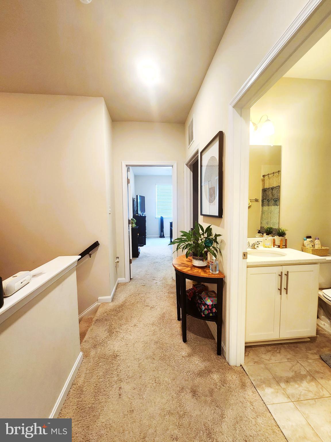 SEVEN OAKS - Residential Lease