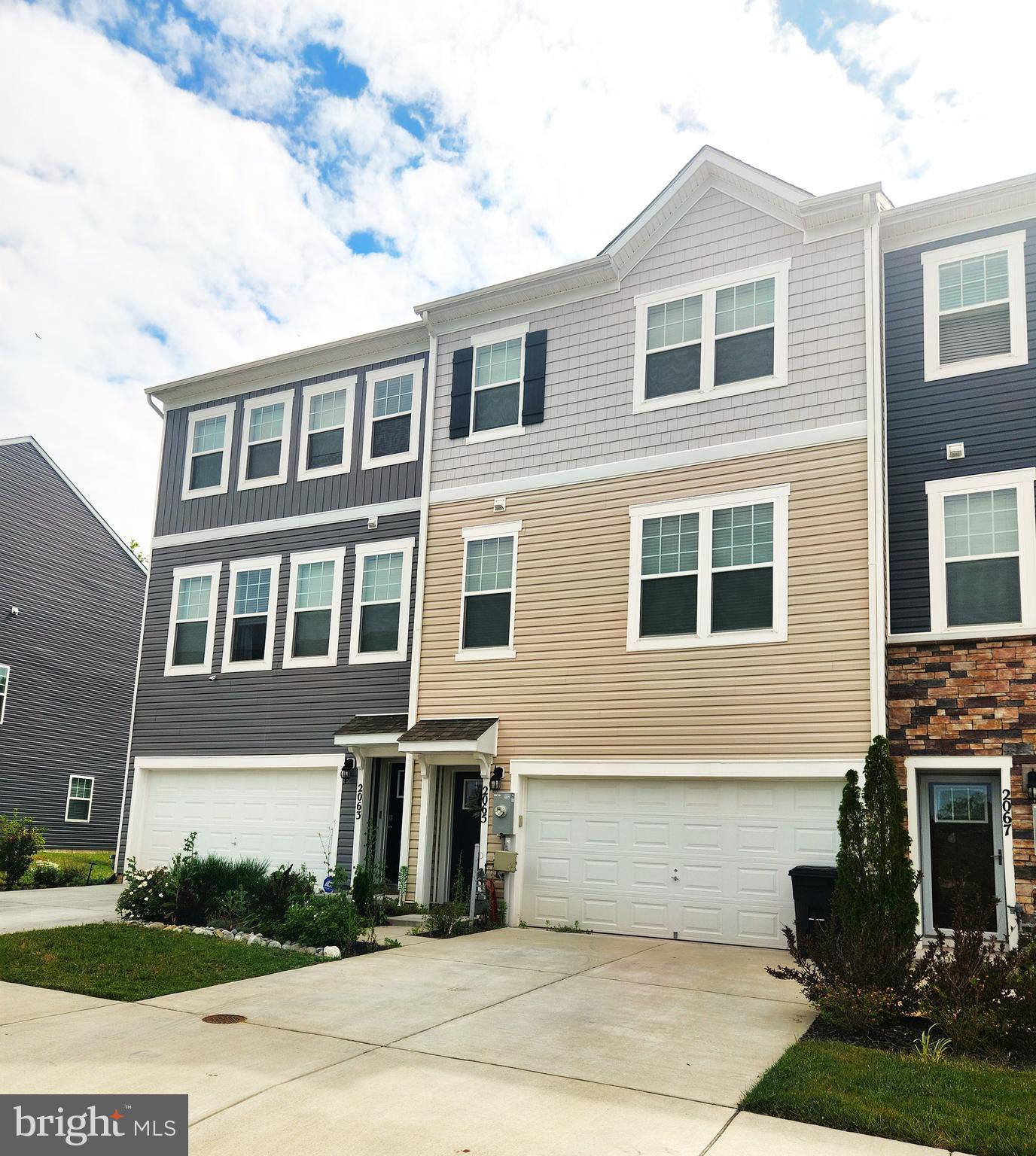 SEVEN OAKS - Residential Lease