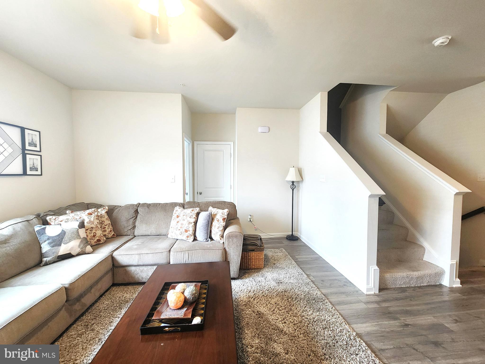 SEVEN OAKS - Residential Lease