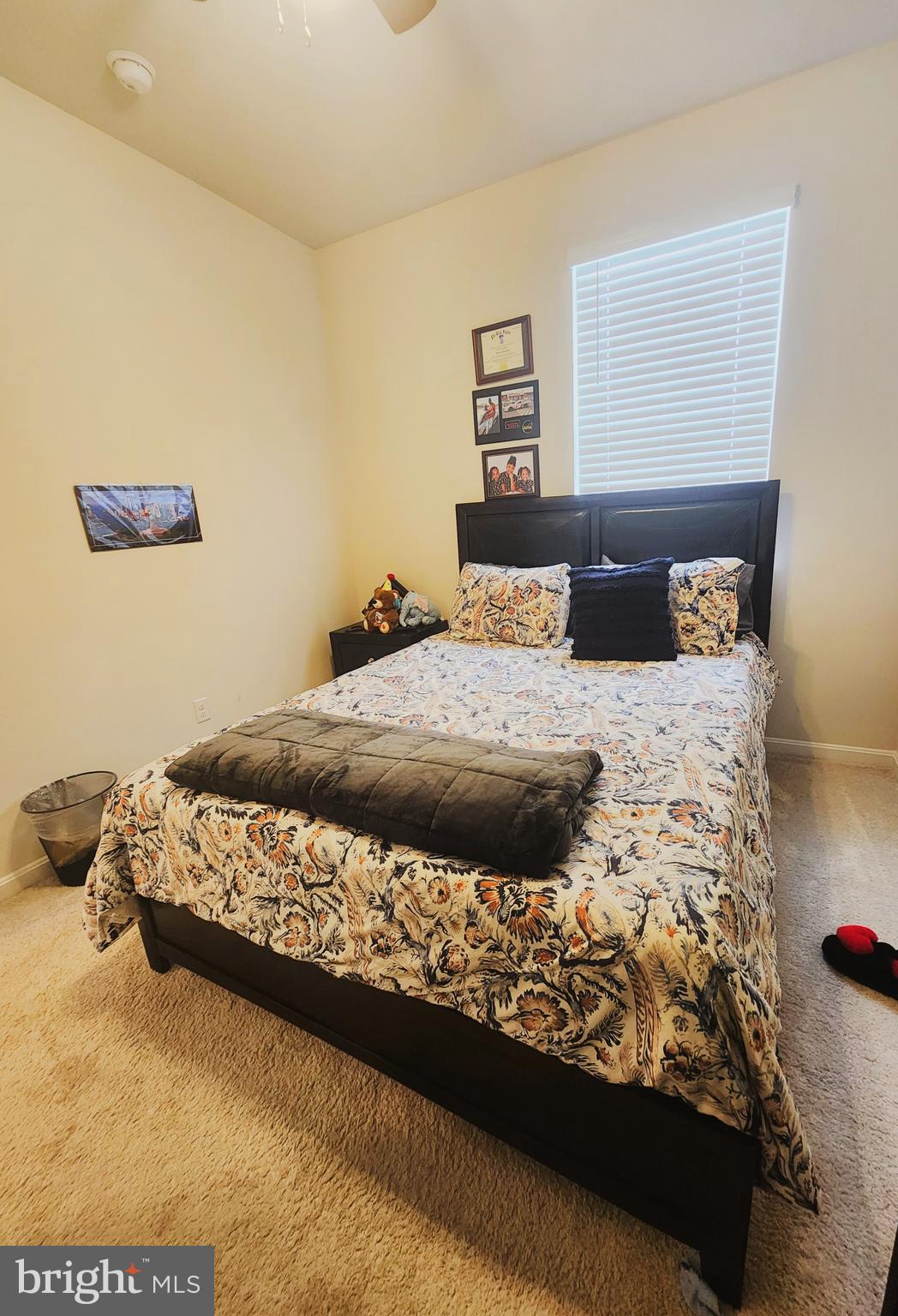 SEVEN OAKS - Residential Lease