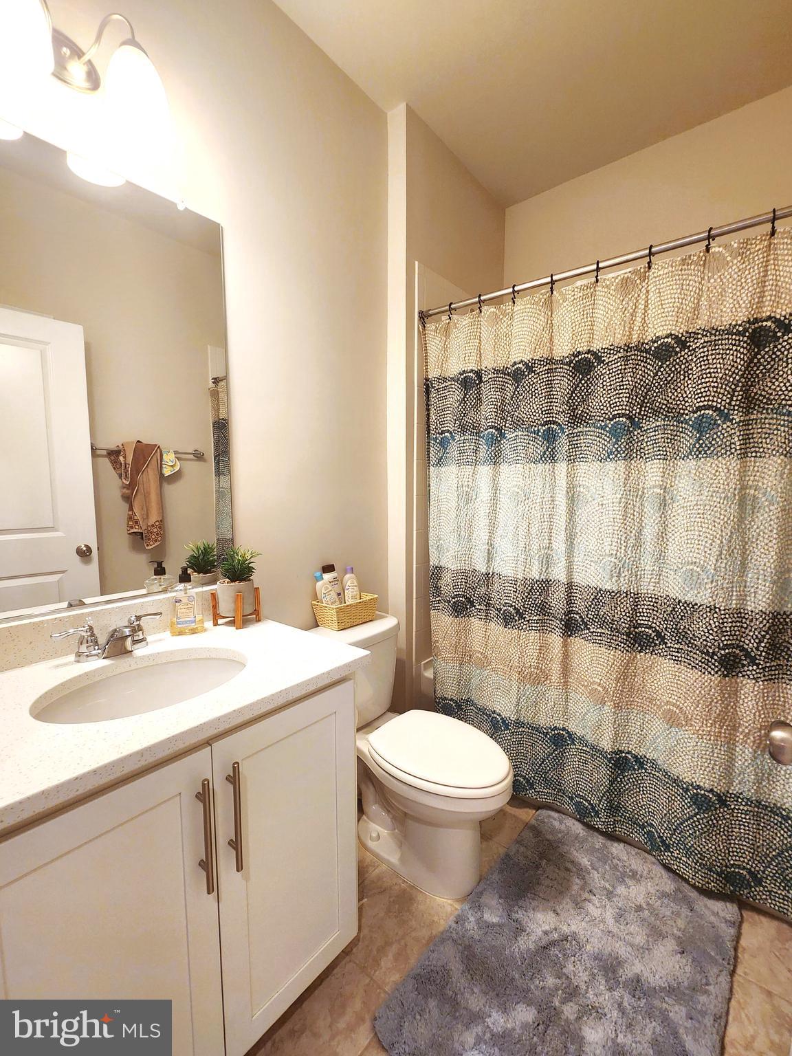 SEVEN OAKS - Residential Lease