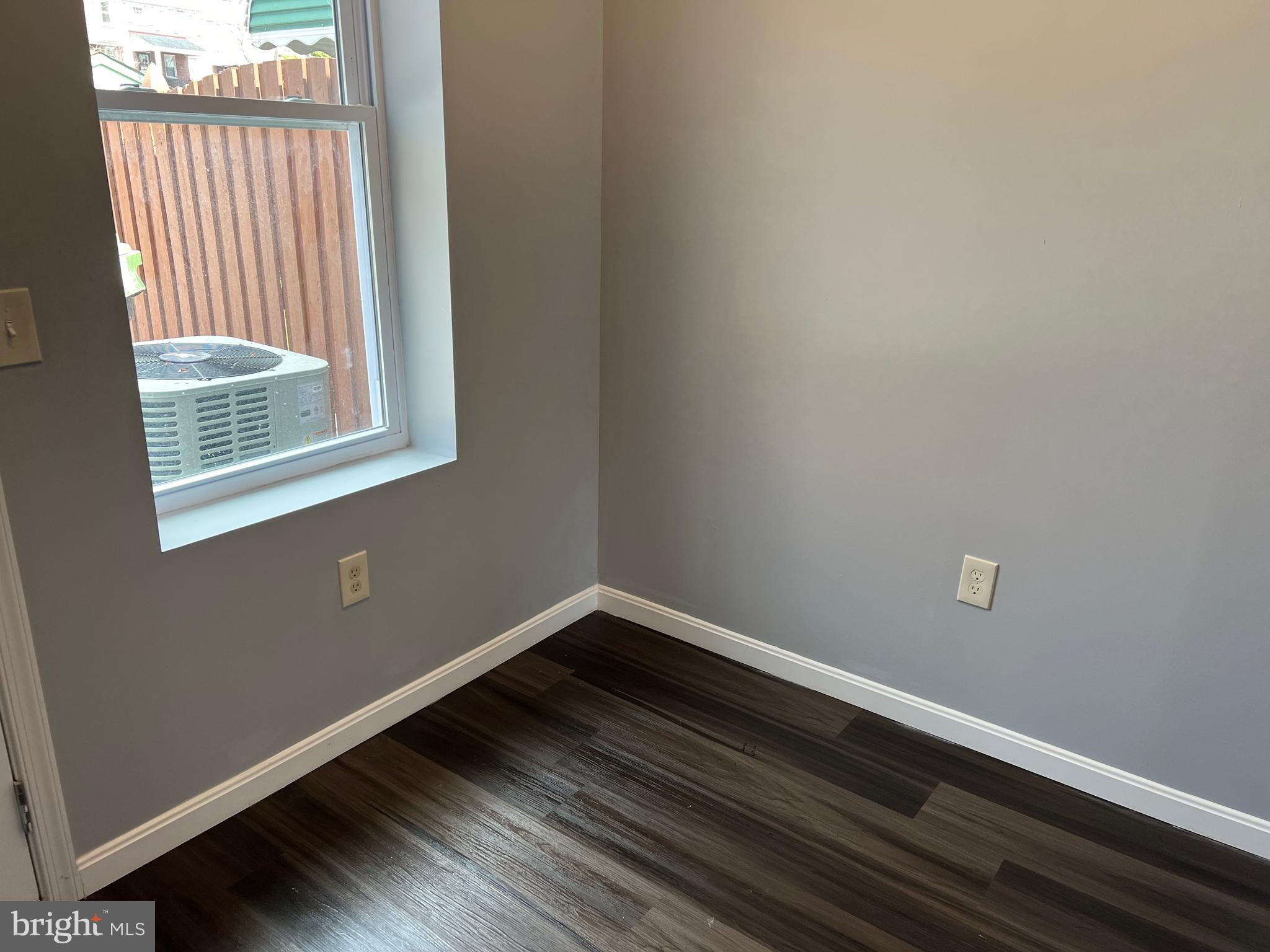 WAVERLY - Residential