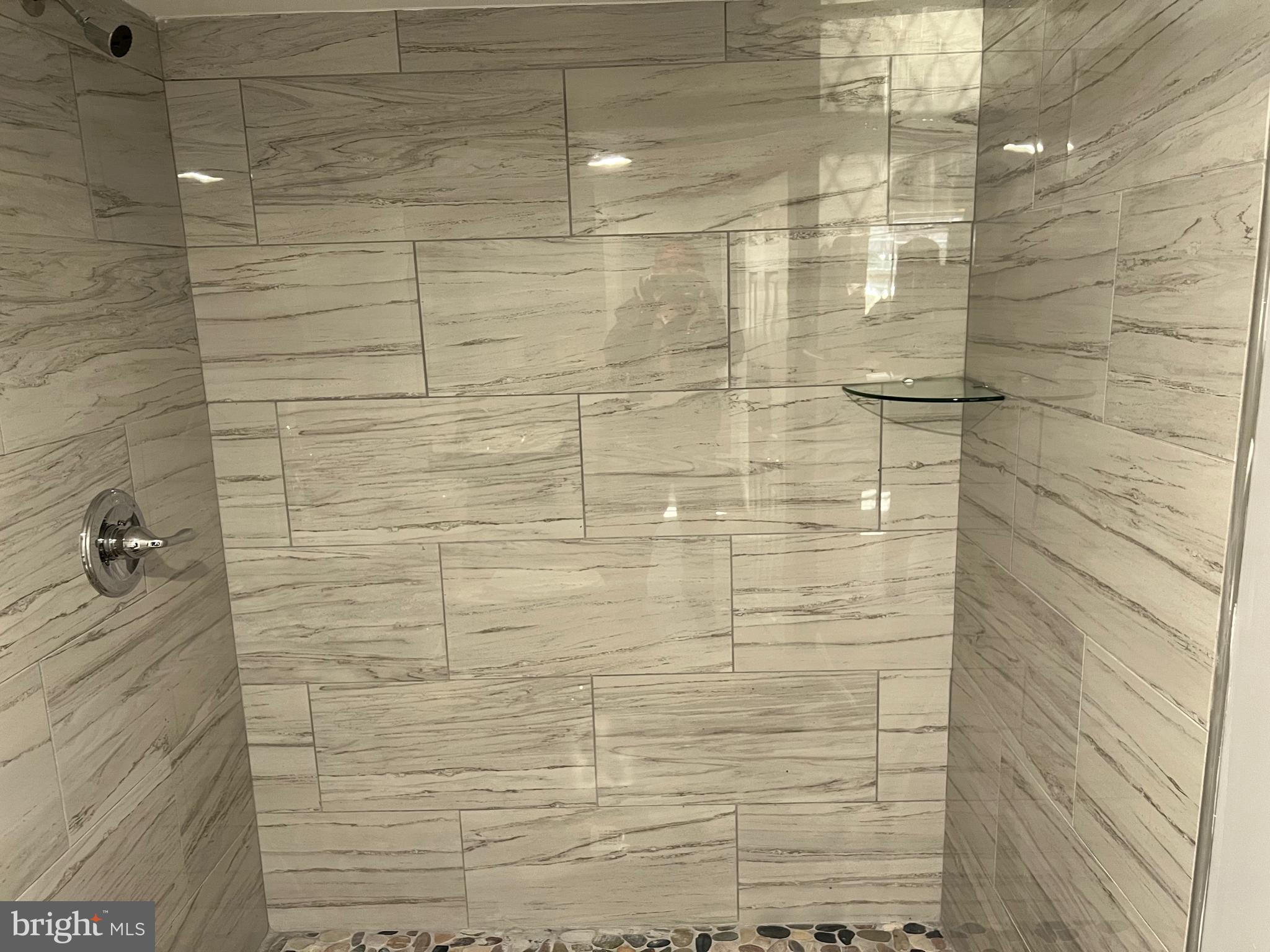 WAVERLY - Residential