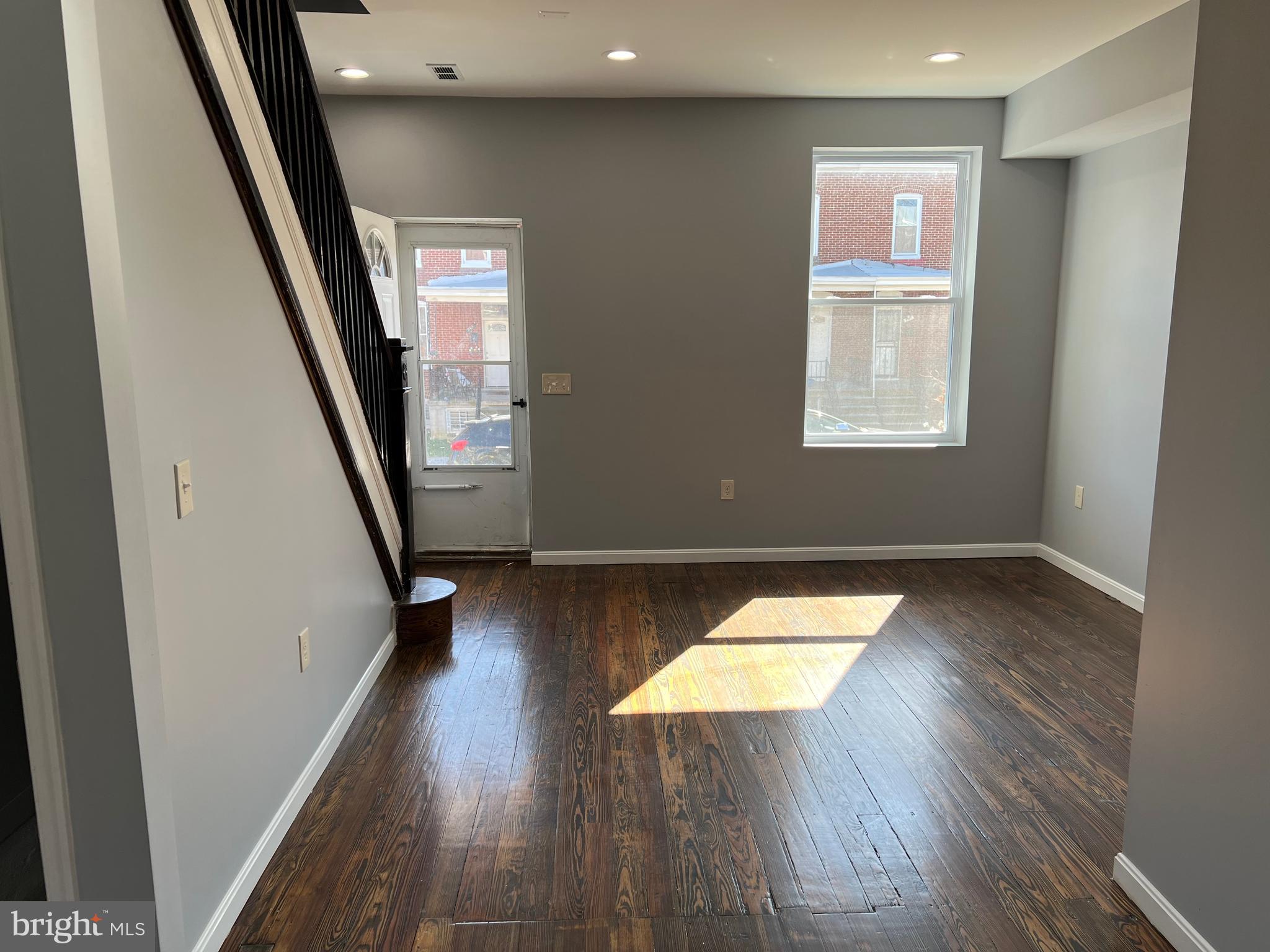 WAVERLY - Residential