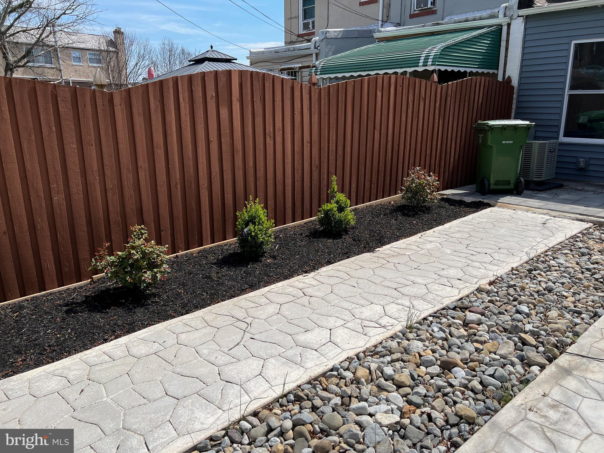 WAVERLY - Residential