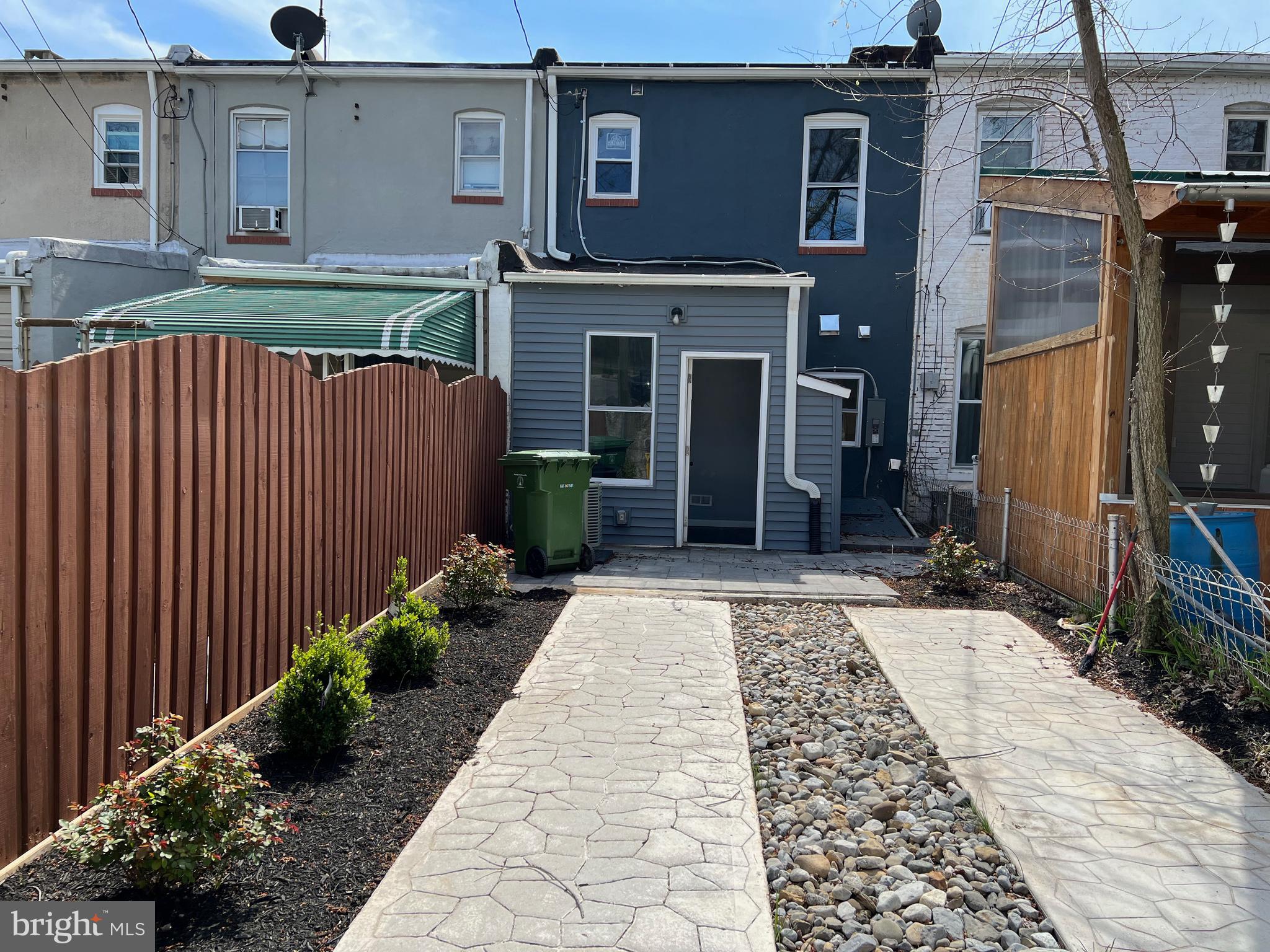 WAVERLY - Residential