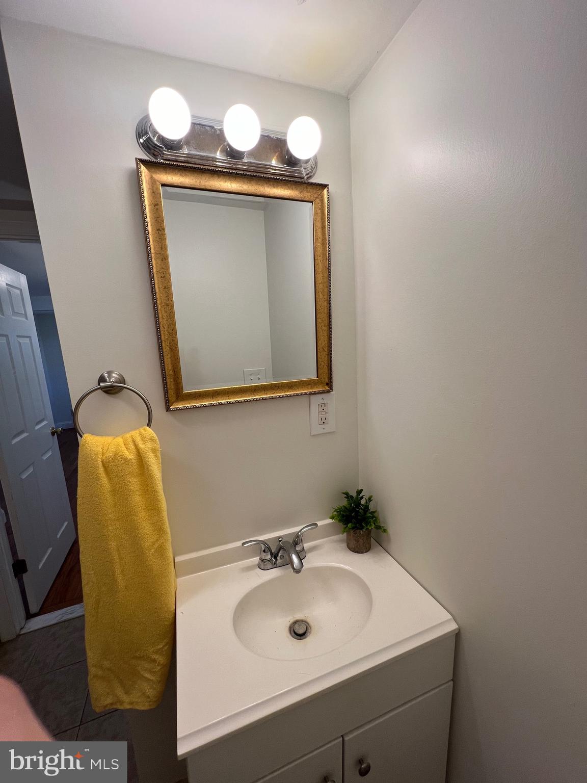 OWINGS BEACH - Residential