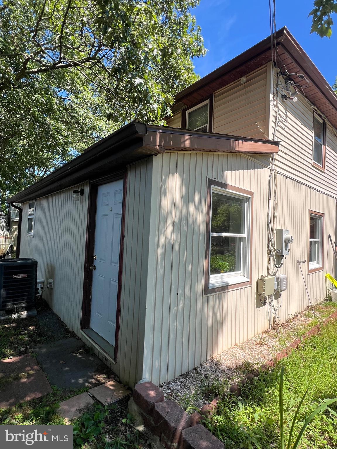 OWINGS BEACH - Residential