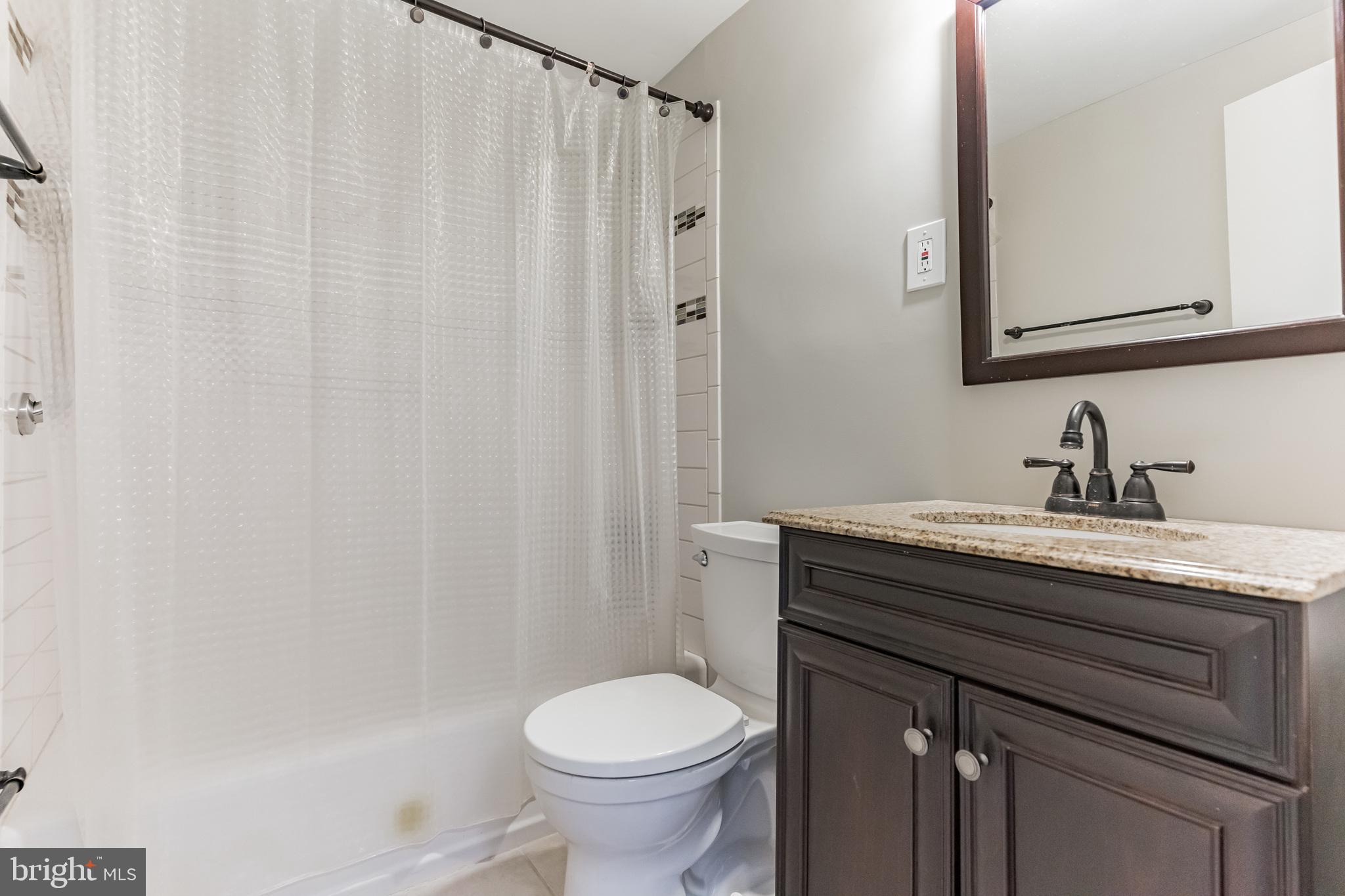 WENTWORTH PLACE - Residential Lease