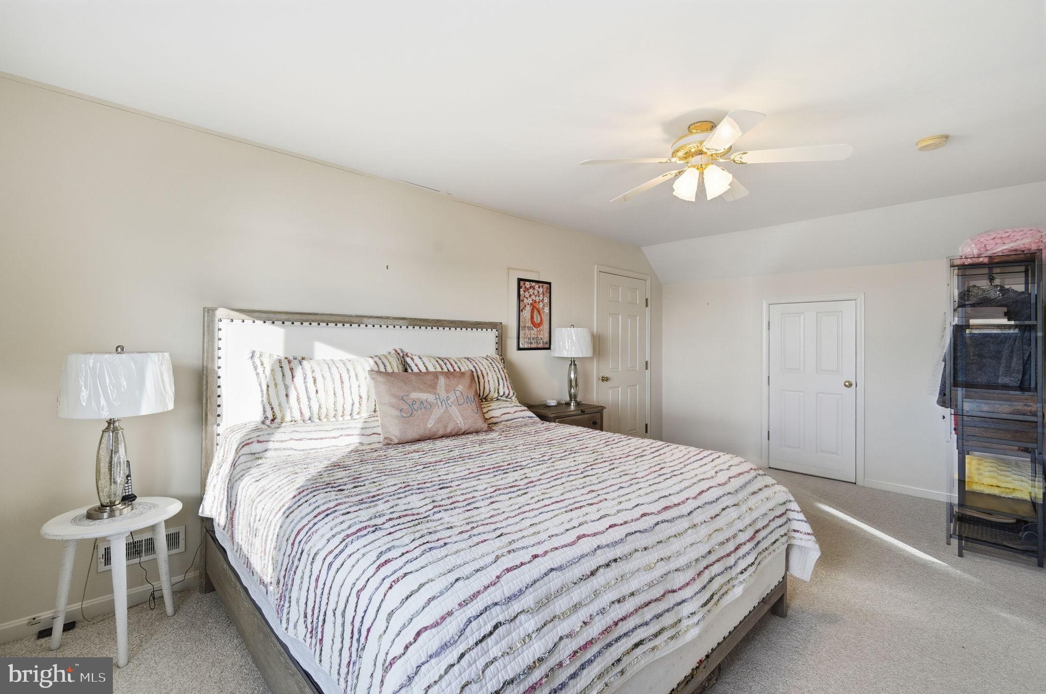 GREAT OAK ESTATES - Residential