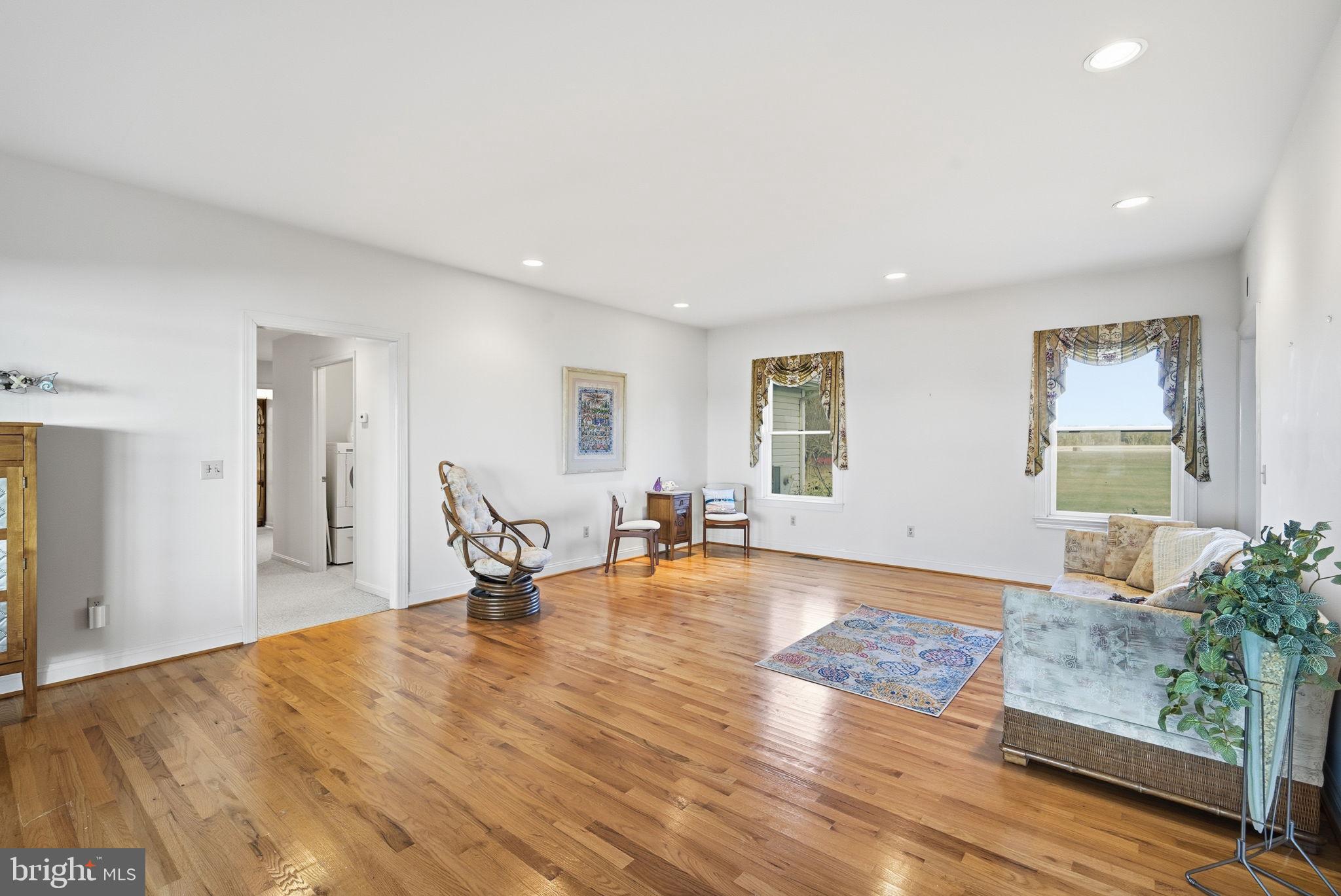 GREAT OAK ESTATES - Residential