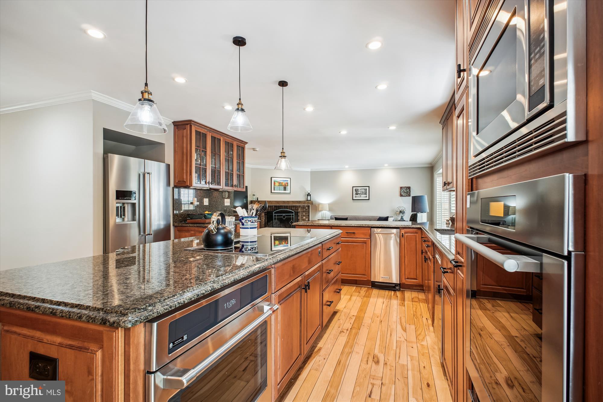 FIVE OAKS - Residential