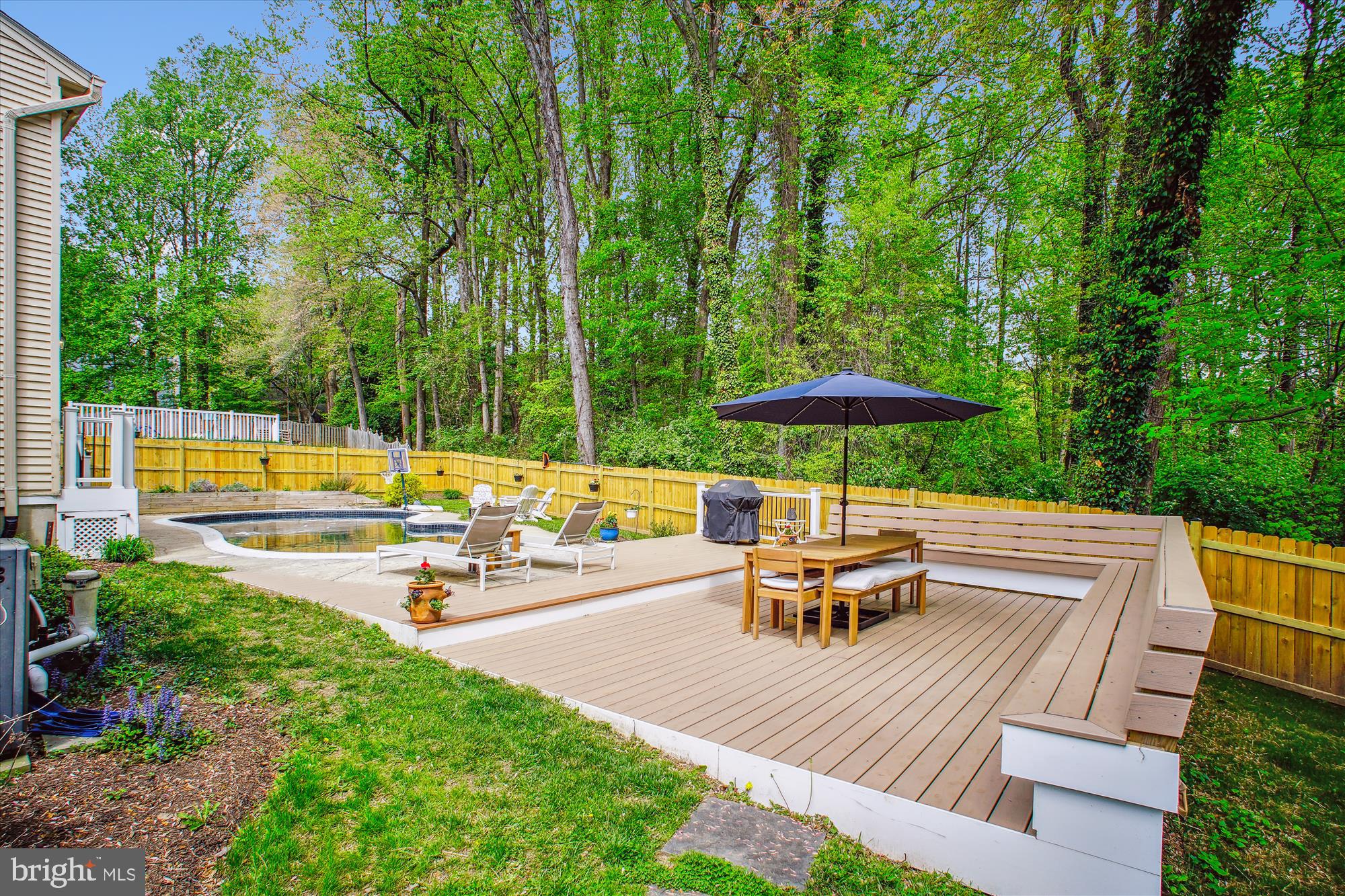 FIVE OAKS - Residential