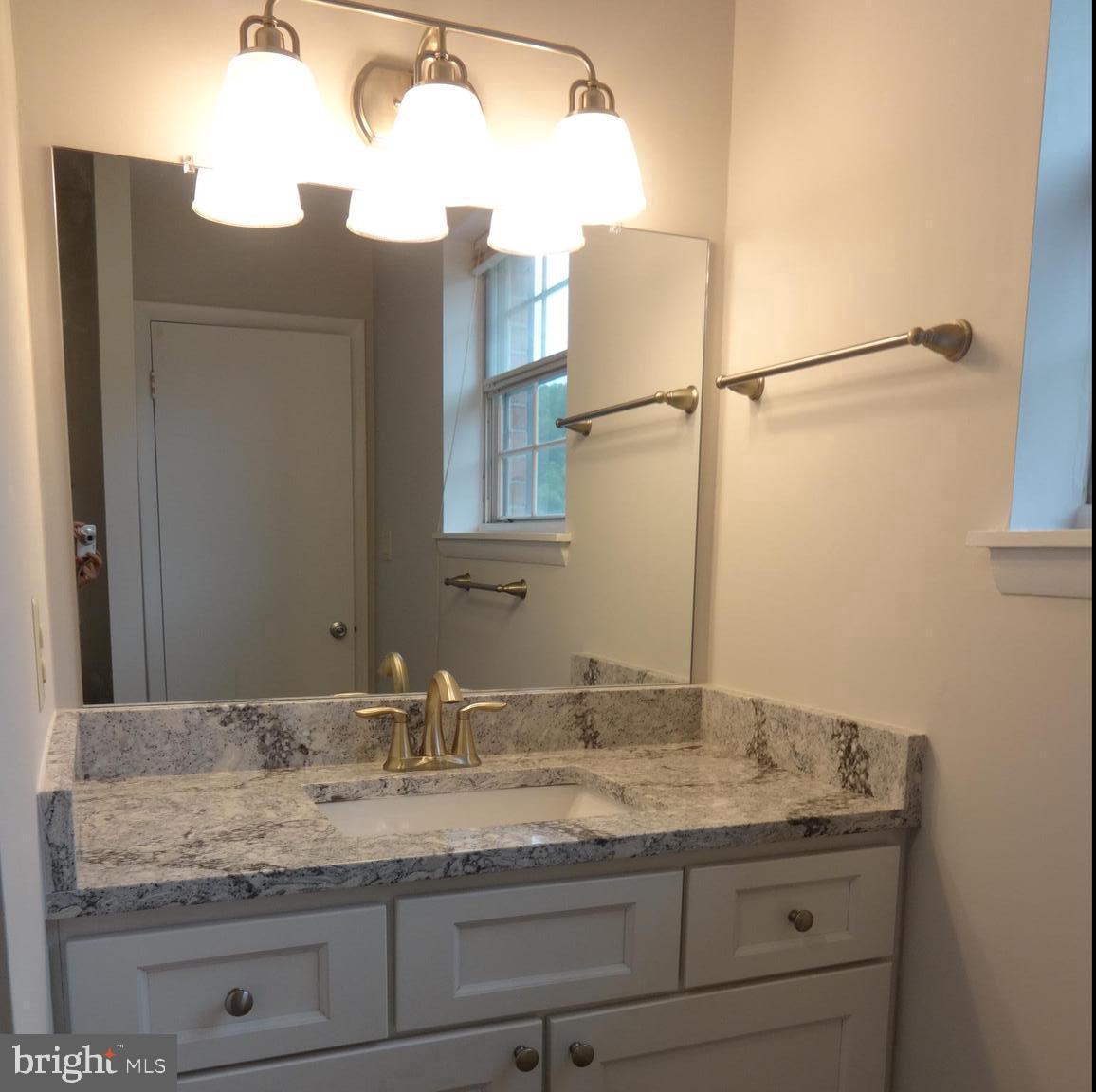 MAYS CHAPEL VILLAGE - Residential Lease