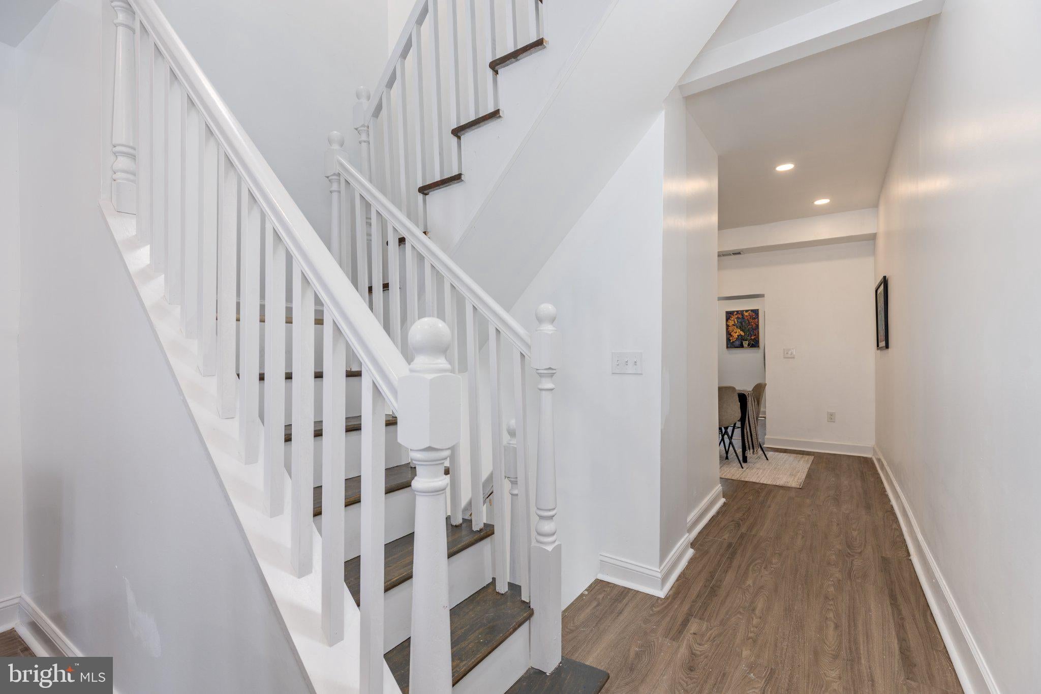 535 ROBERT STREET