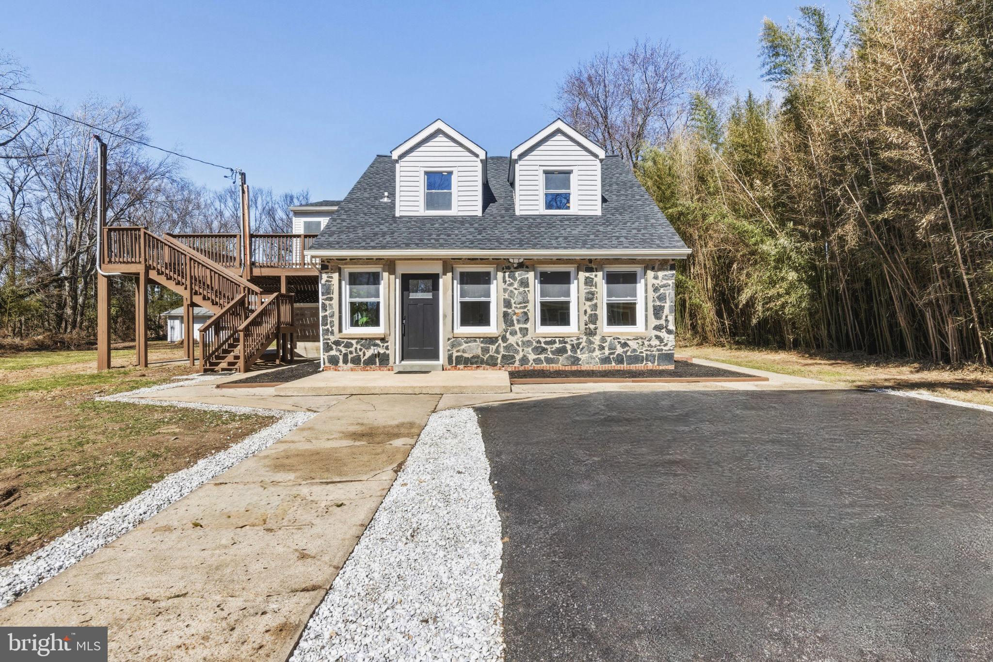 3236 GEORGE STREET