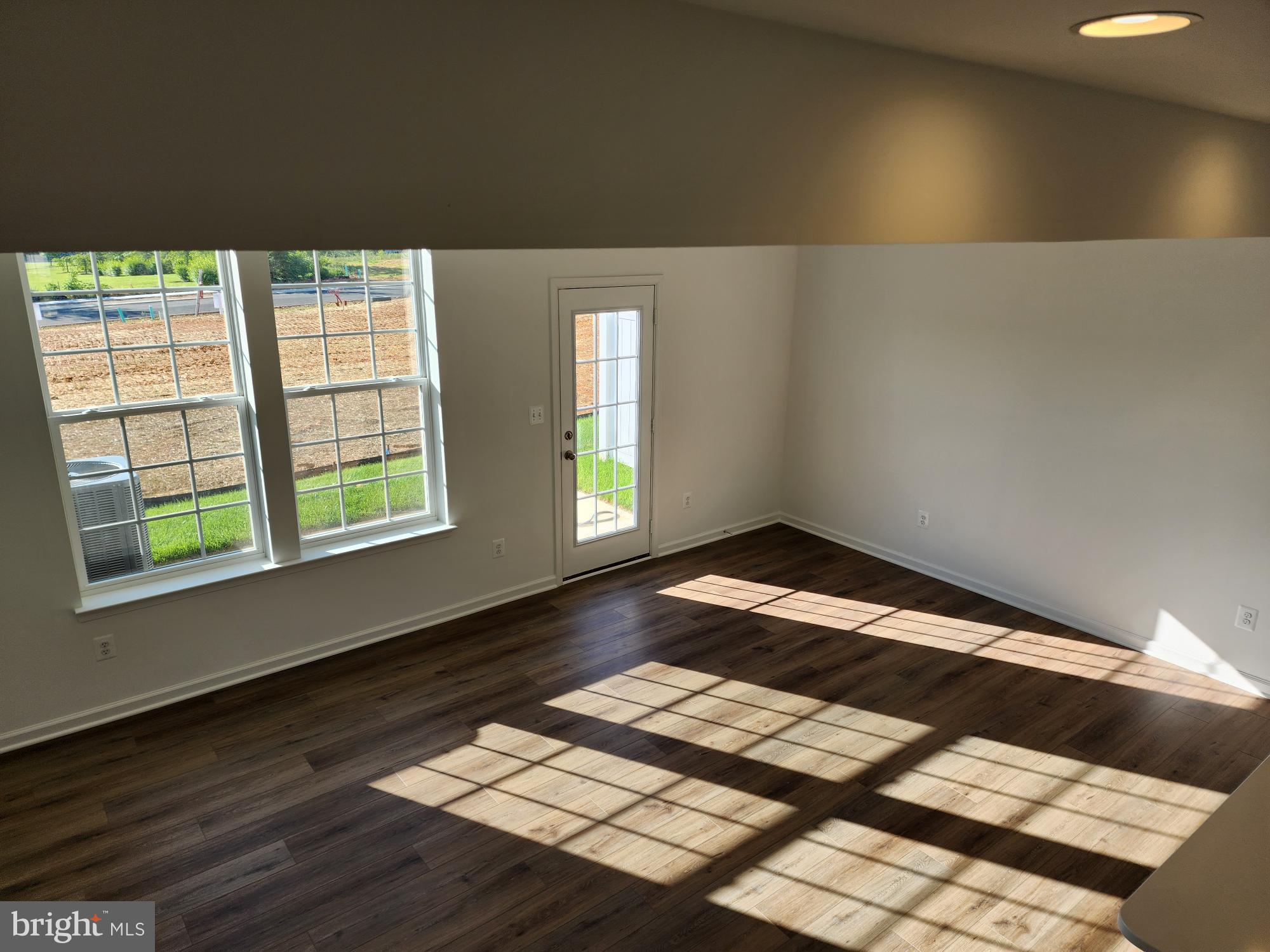 MARTINSBURG STATION - Residential Lease