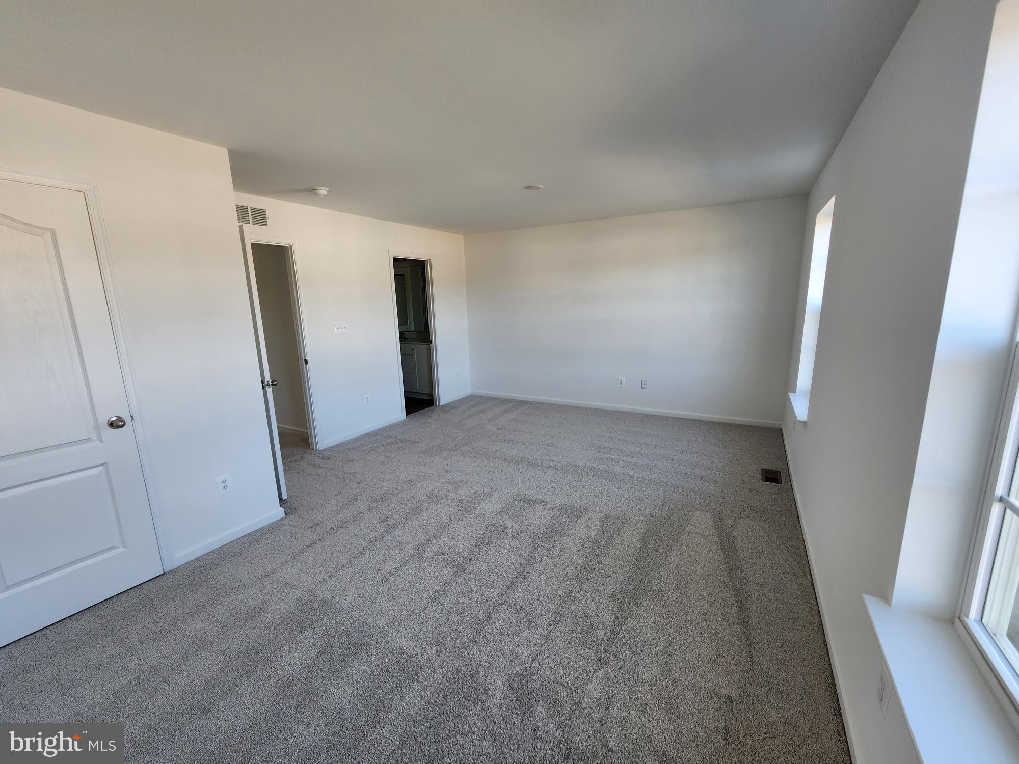 MARTINSBURG STATION - Residential Lease