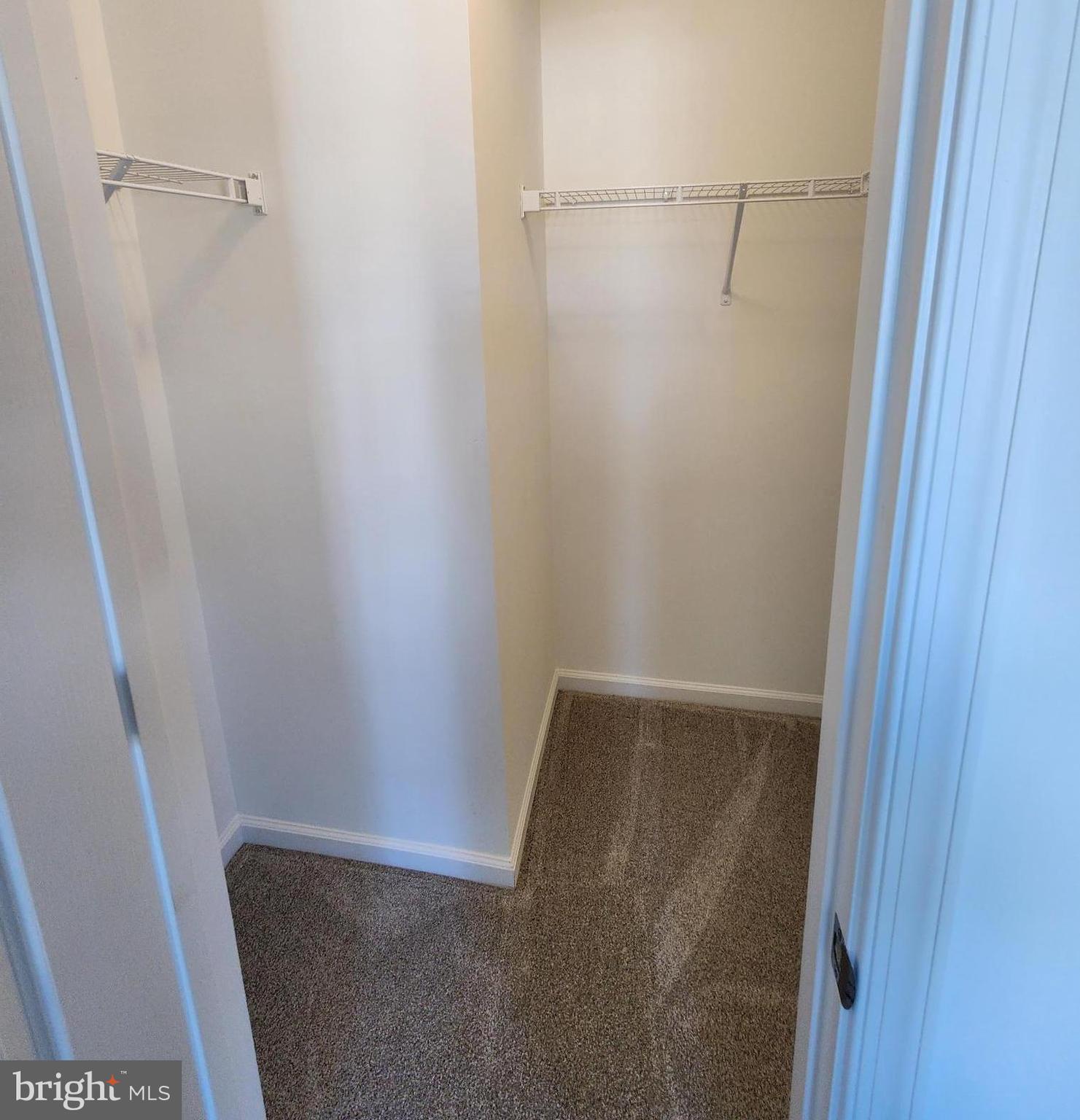 MARTINSBURG STATION - Residential Lease