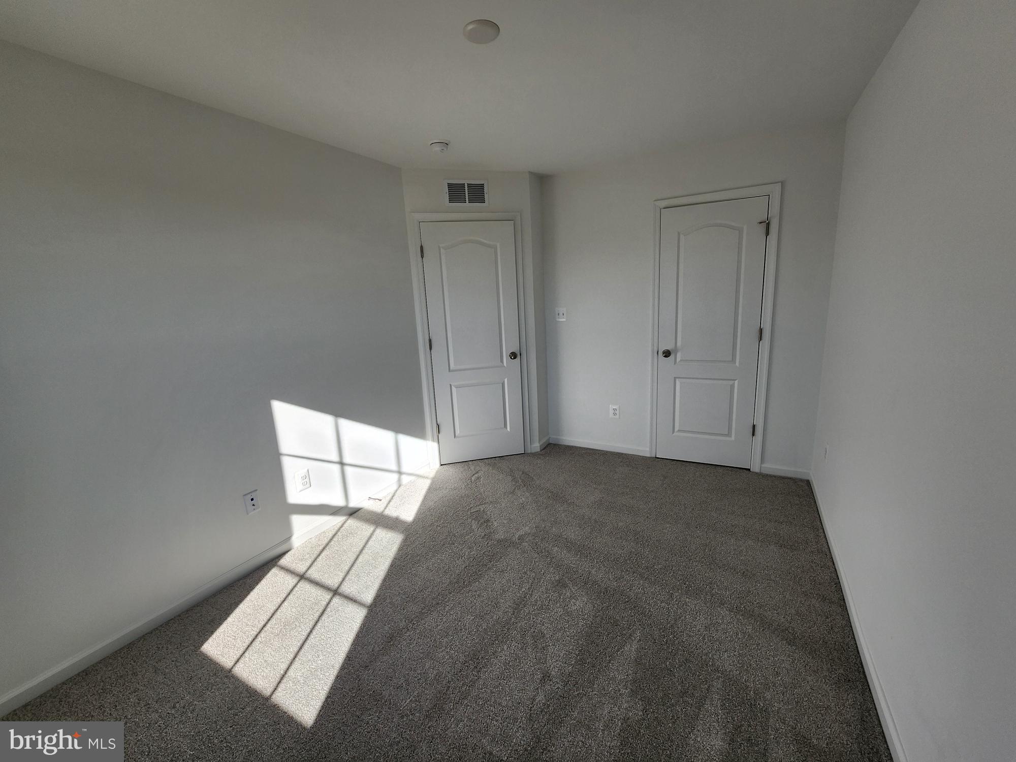 MARTINSBURG STATION - Residential Lease