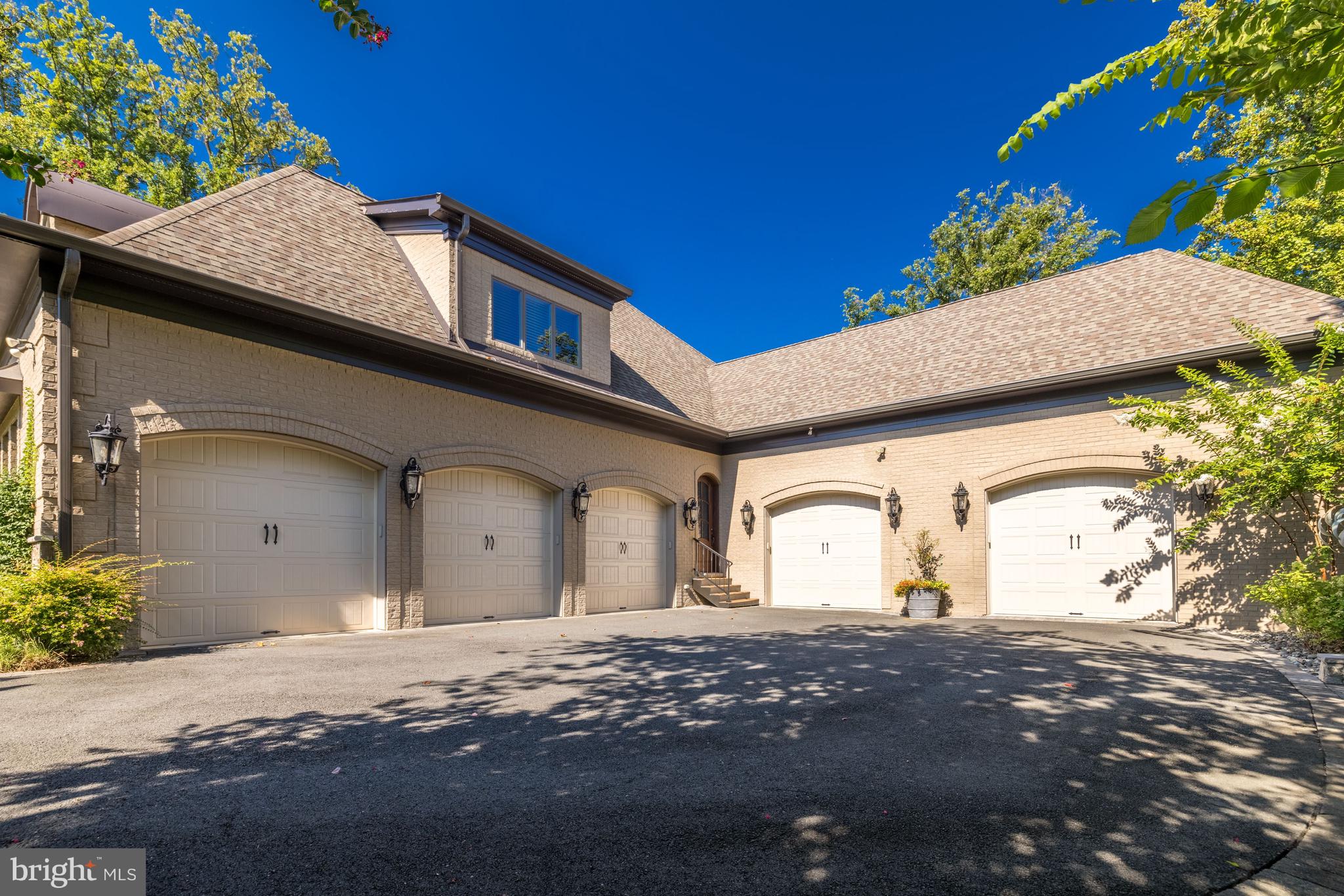 FRANKLIN PARK - Residential