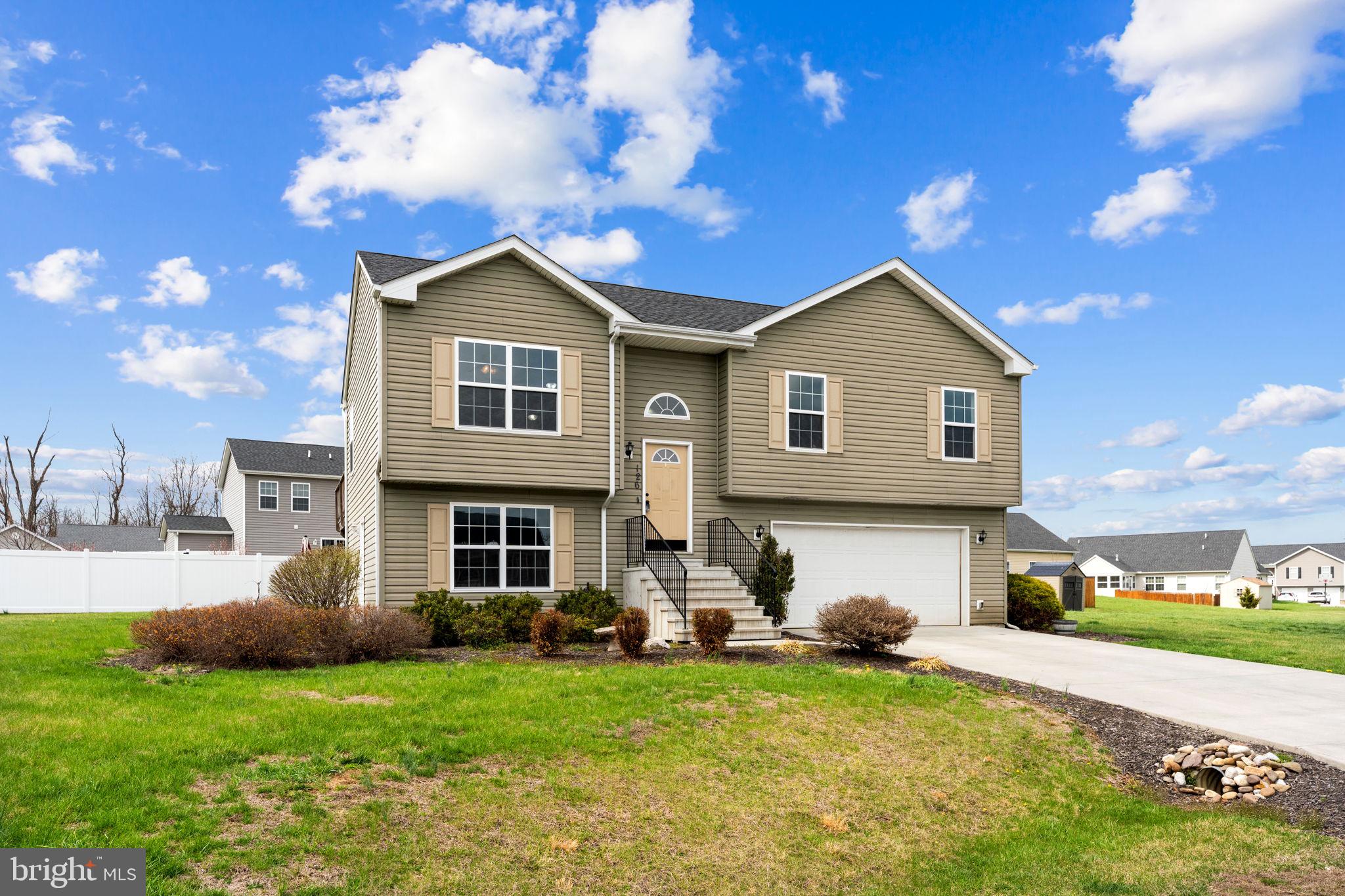 BOYDS CROSSING - Residential