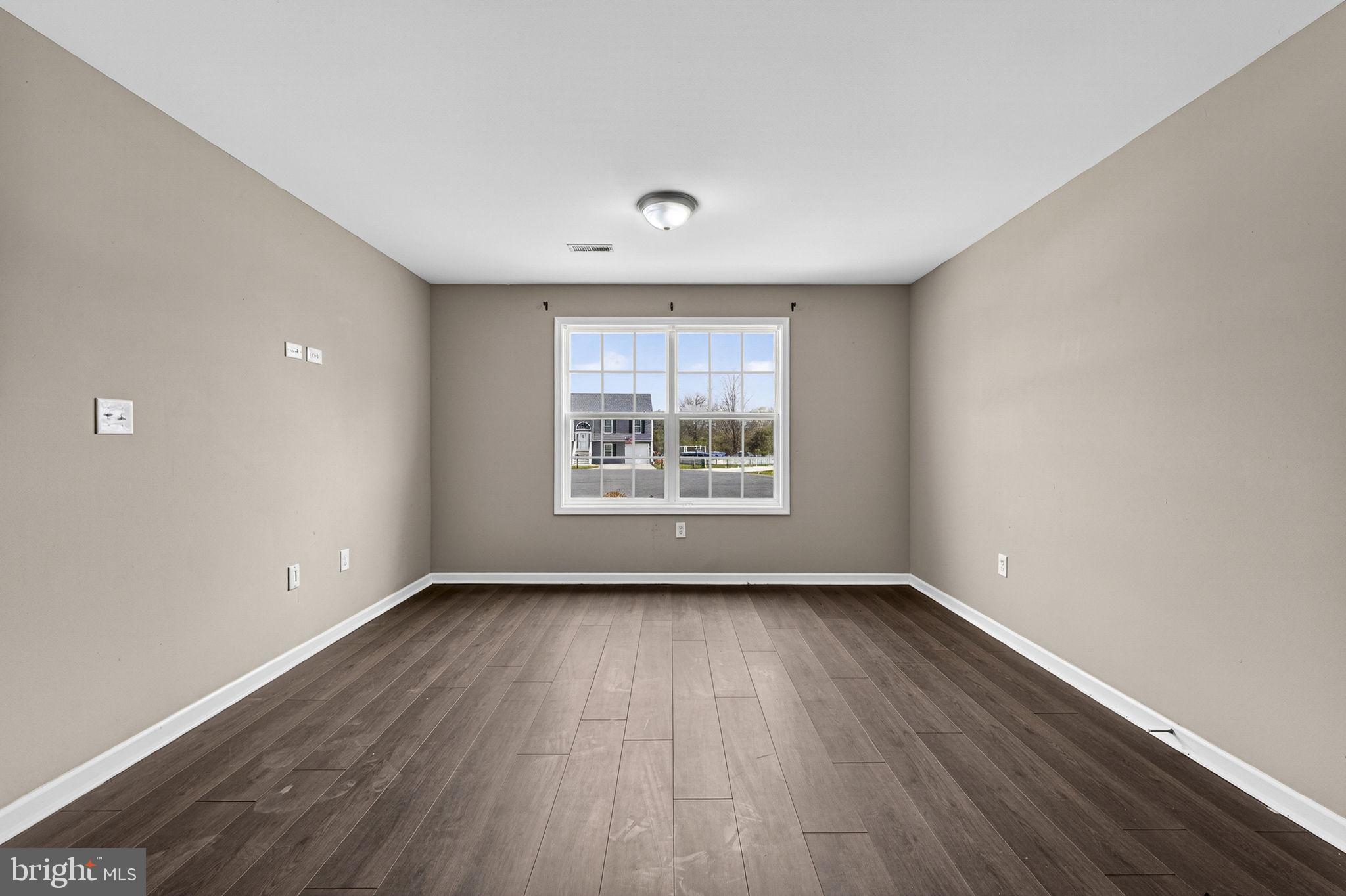 BOYDS CROSSING - Residential