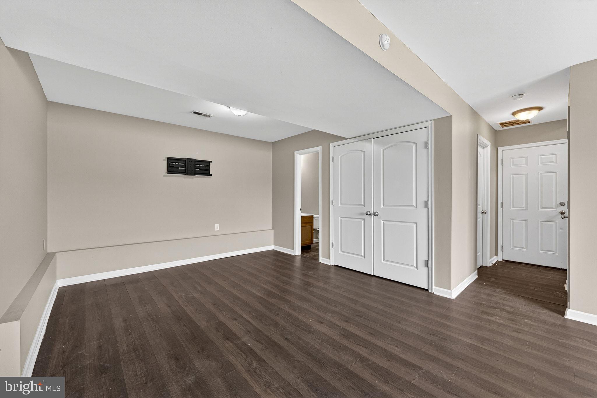 BOYDS CROSSING - Residential