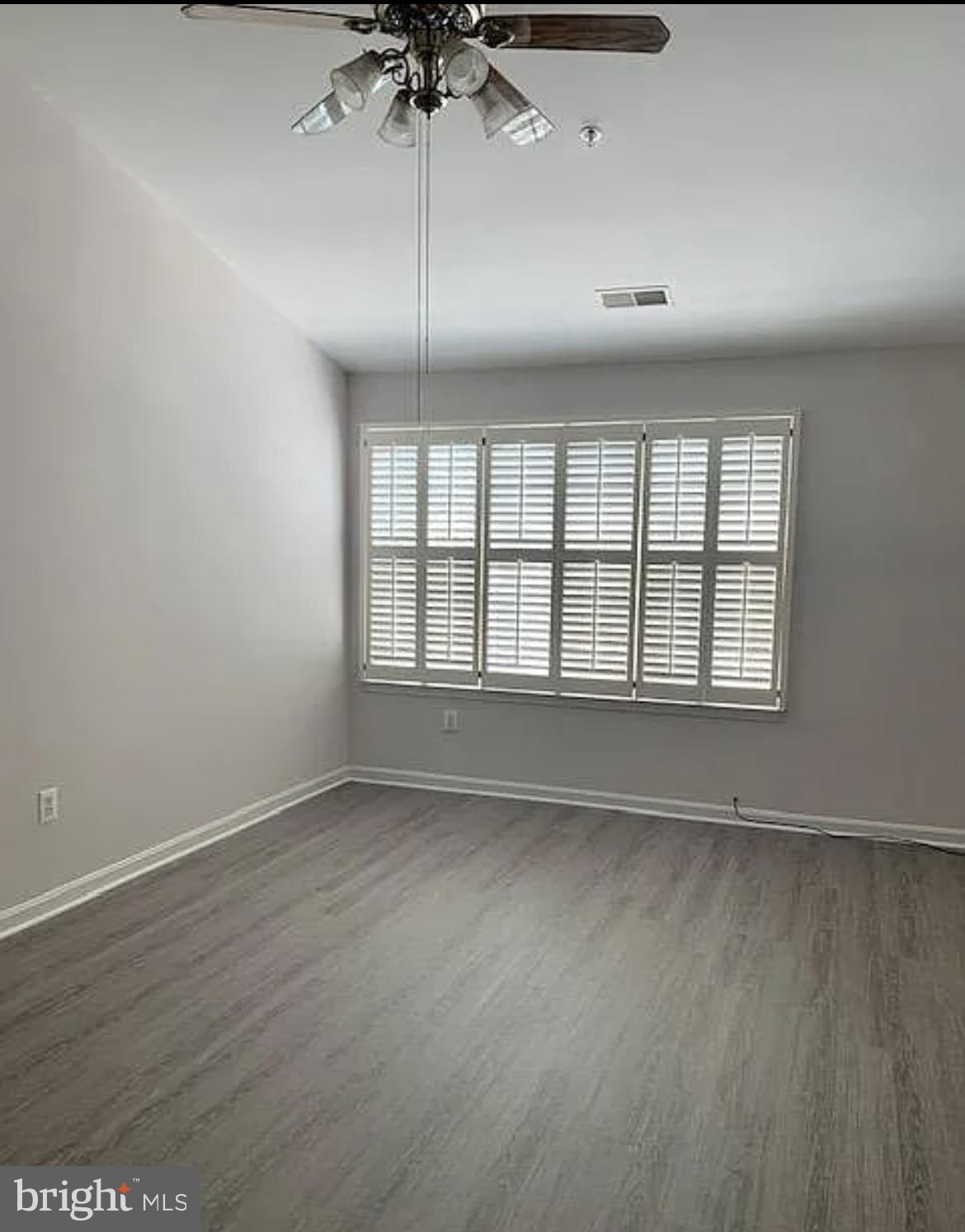 DEARBOUGHT - Residential Lease