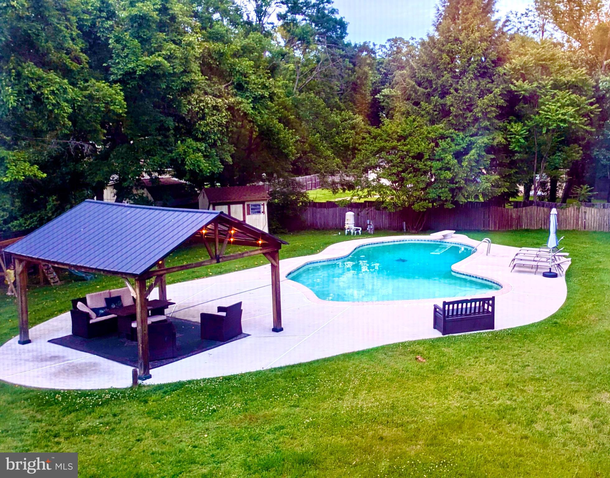 ANDORICK ACRES - Residential