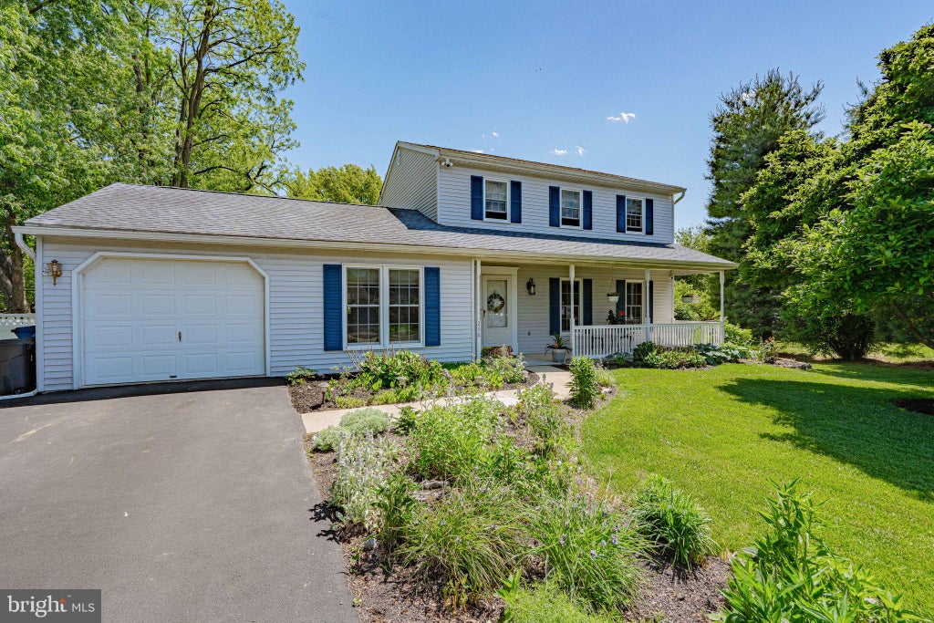 Photo of 258 Degler Avenue, LEESPORT, PA 19533 (MLS # PABK2072978)