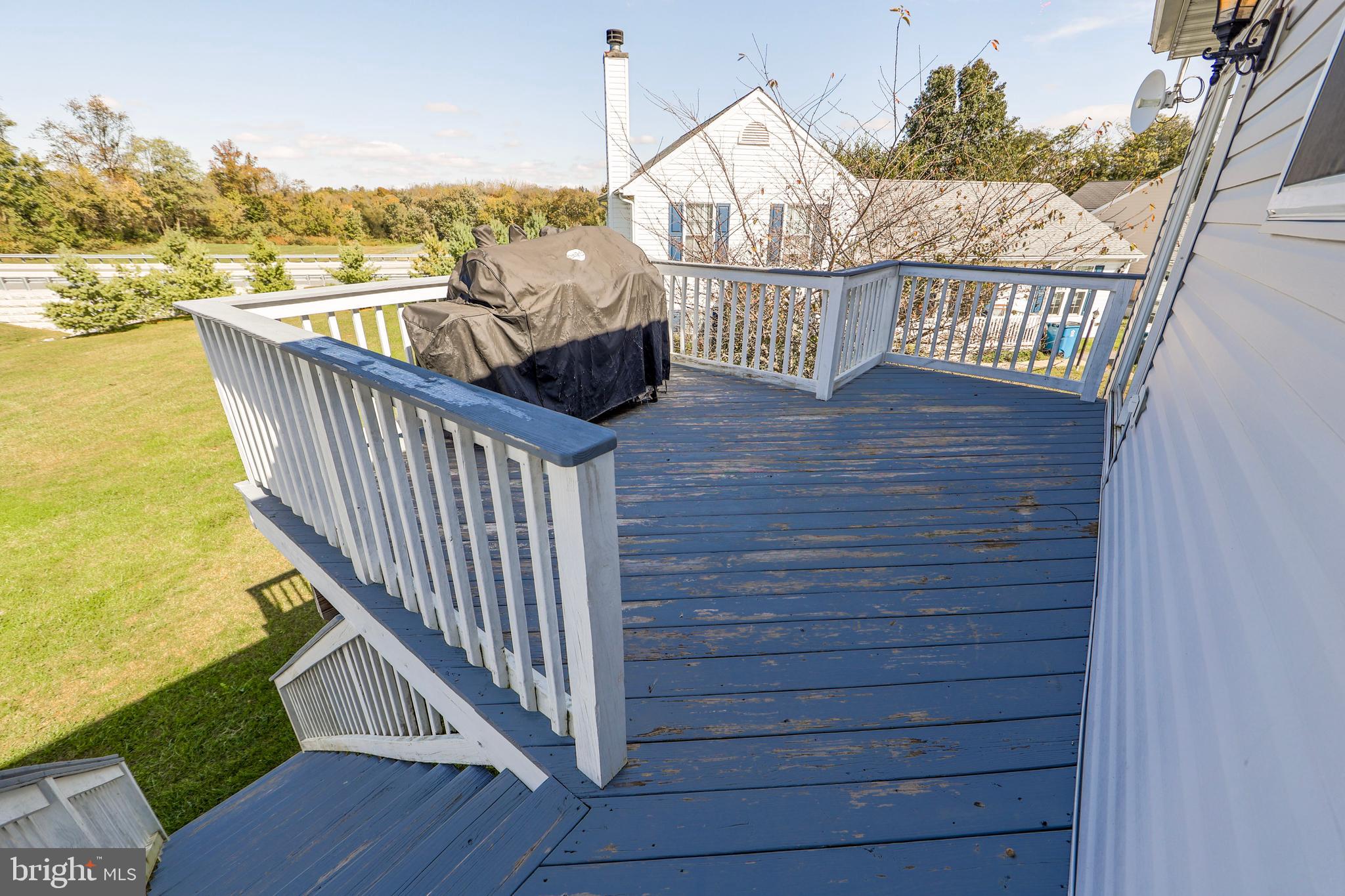 CROSS CREEK - Residential Lease