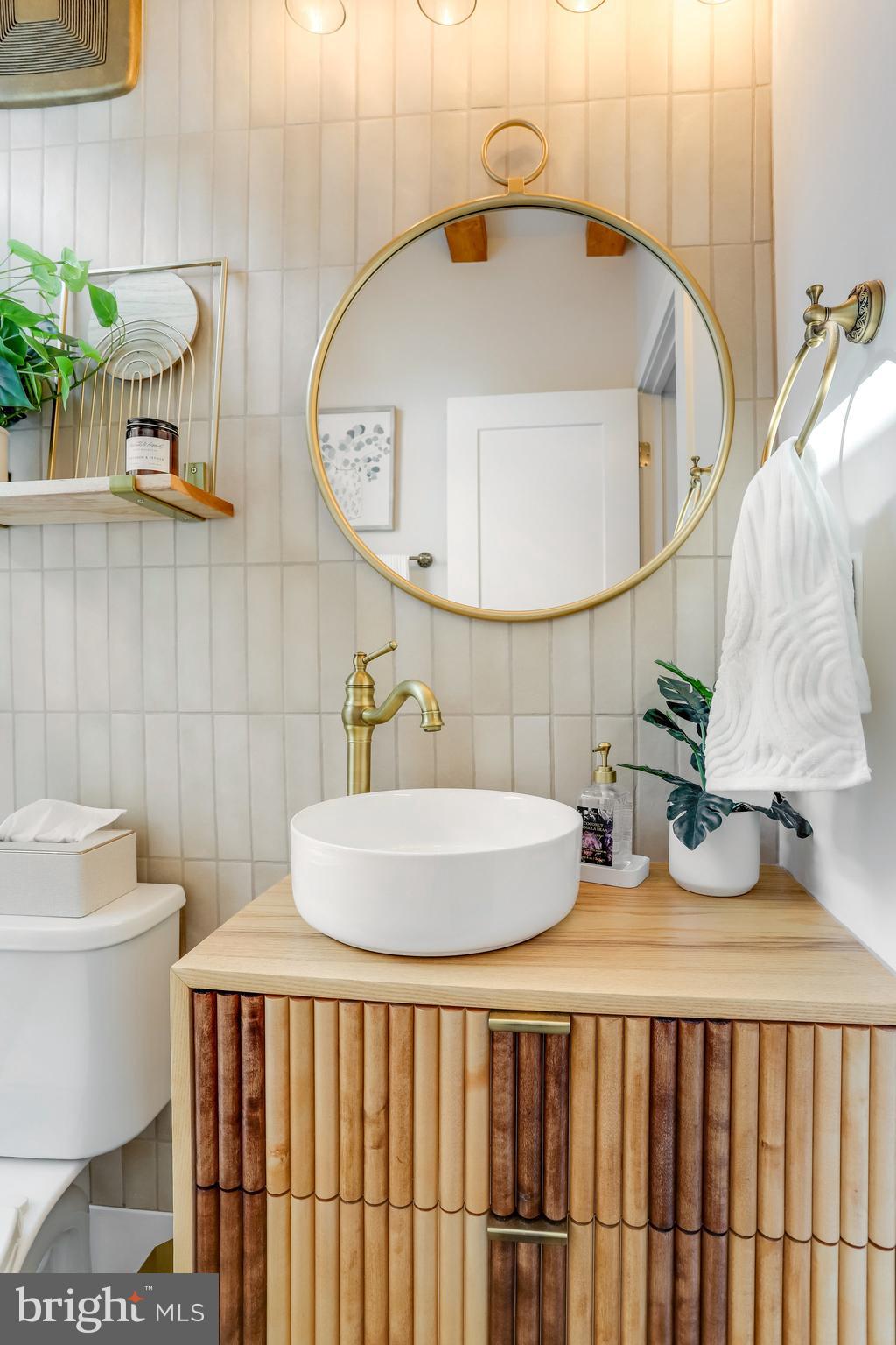 TALL OAKS - Residential