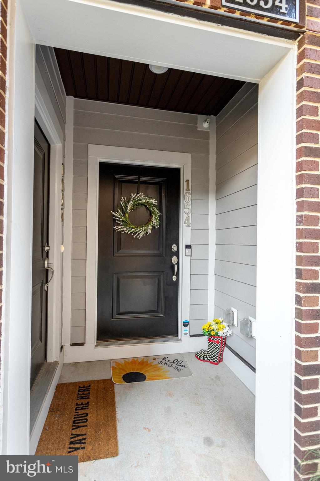 TALL OAKS - Residential