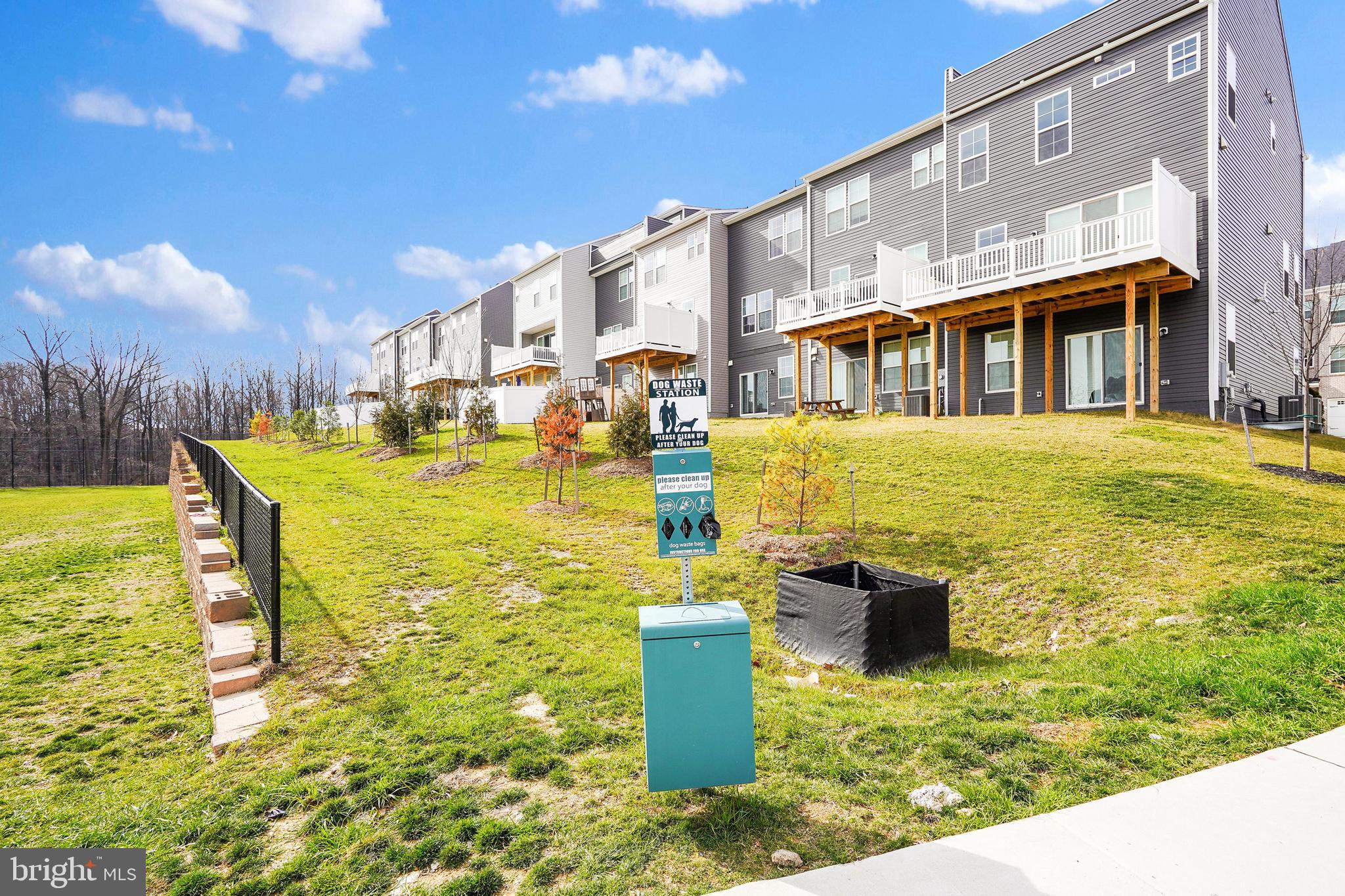 LAUREL OVERLOOK - Residential