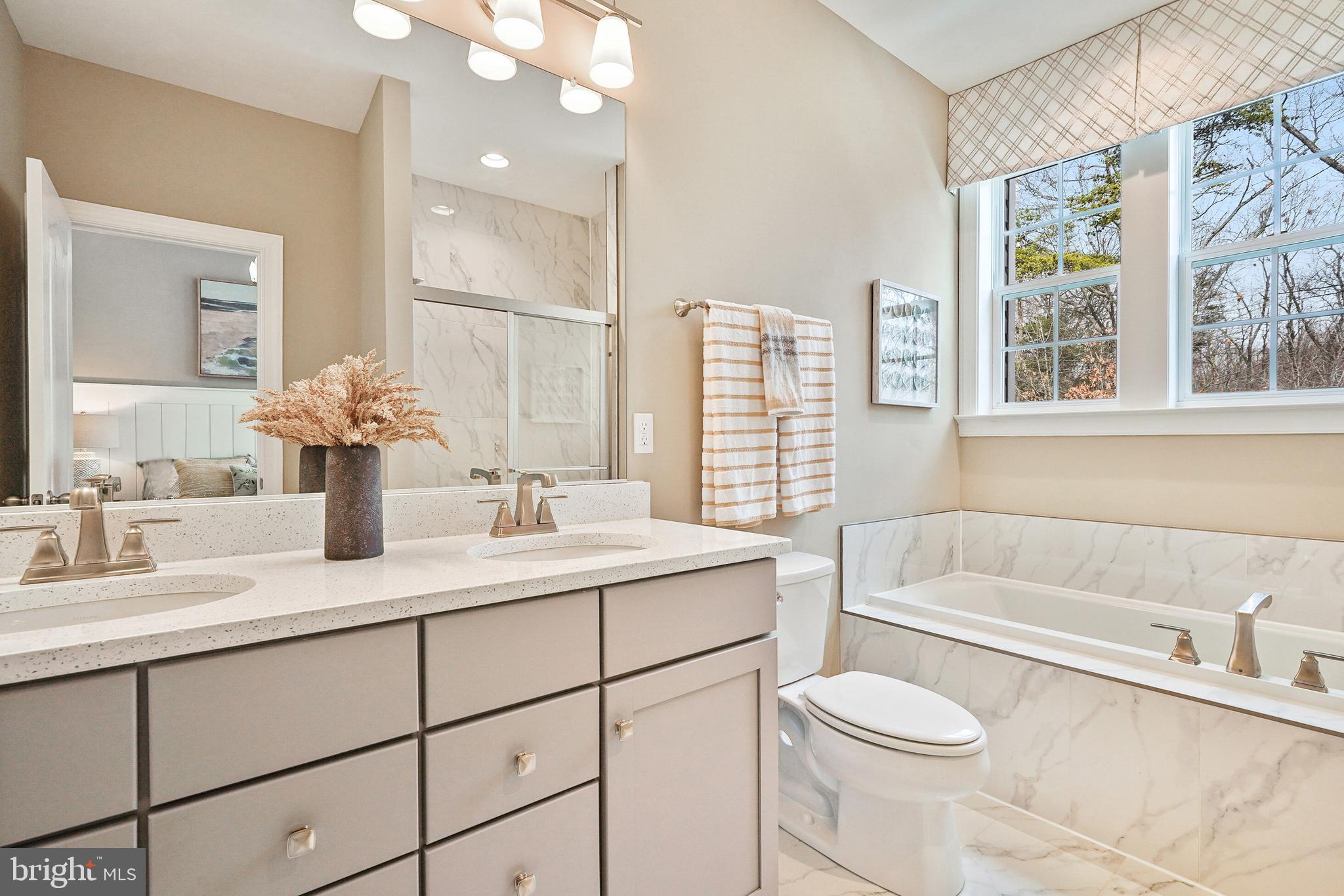 LAUREL OVERLOOK - Residential