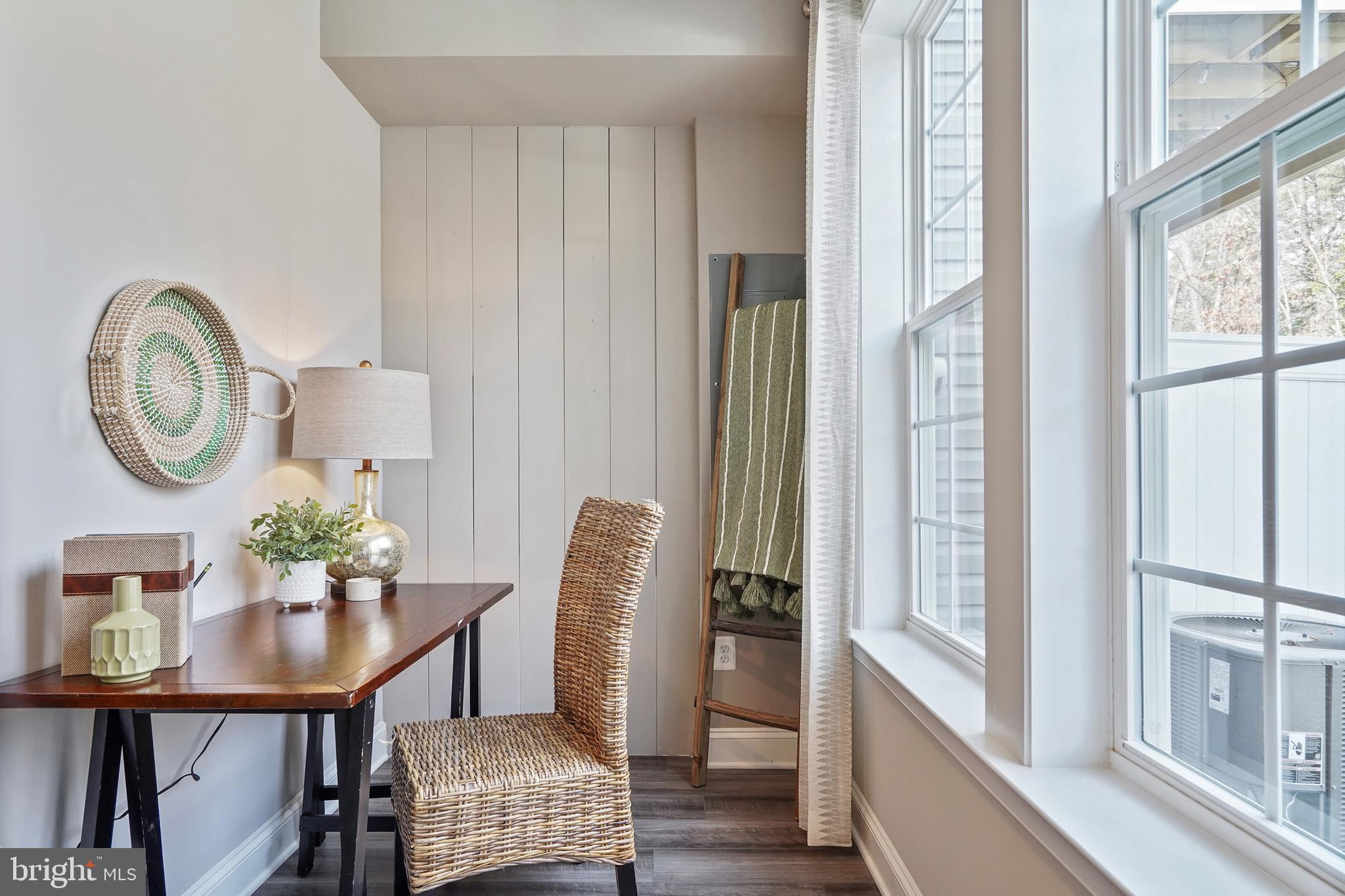 LAUREL OVERLOOK - Residential