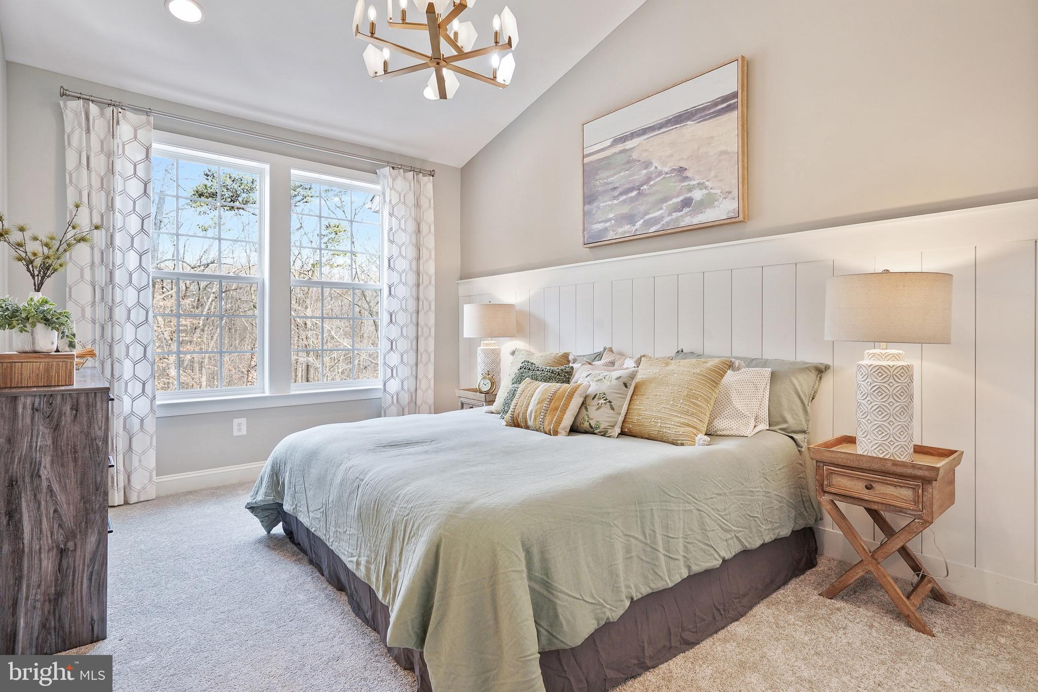 LAUREL OVERLOOK - Residential