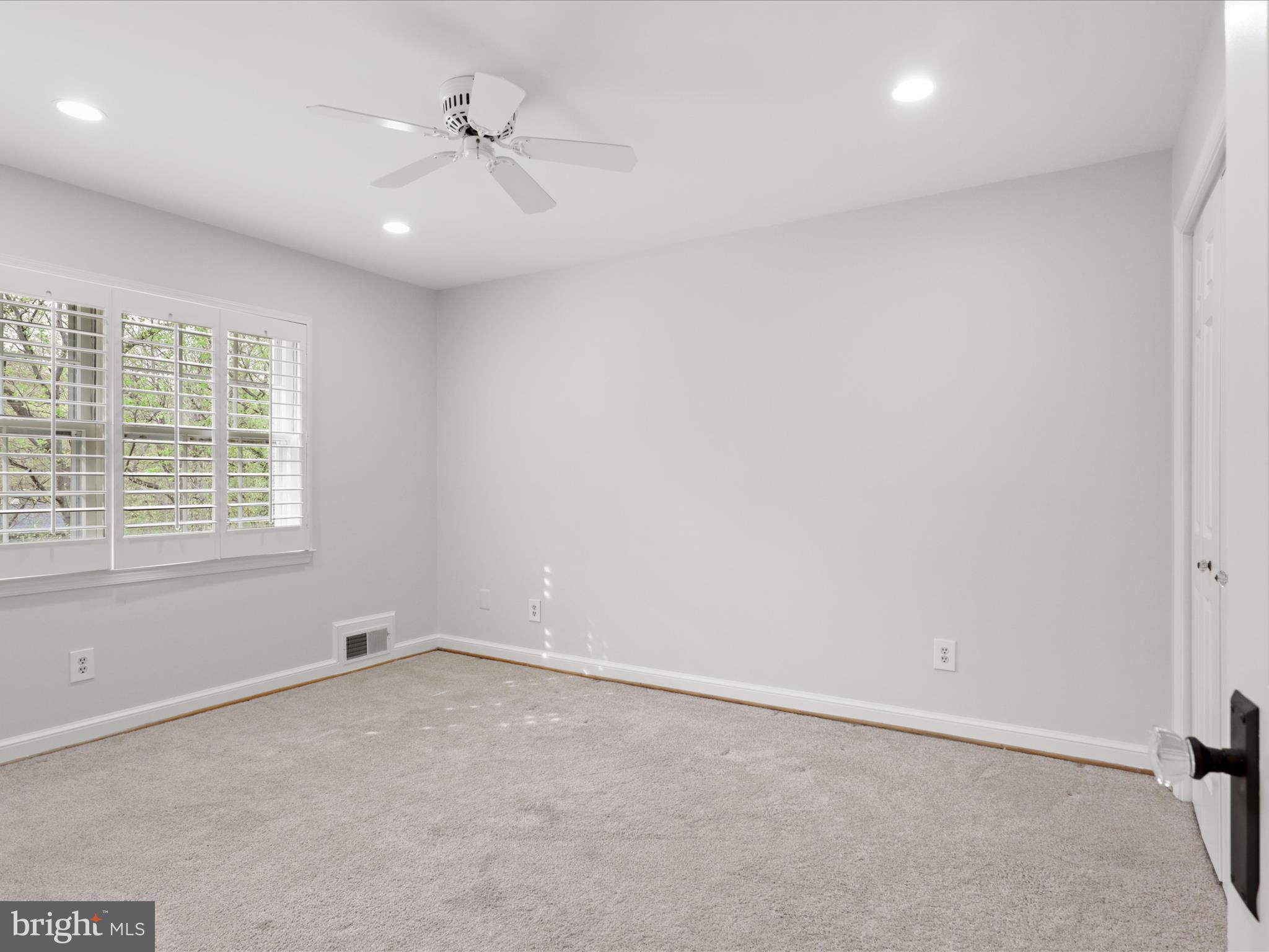 BELLEVUE FOREST - Residential