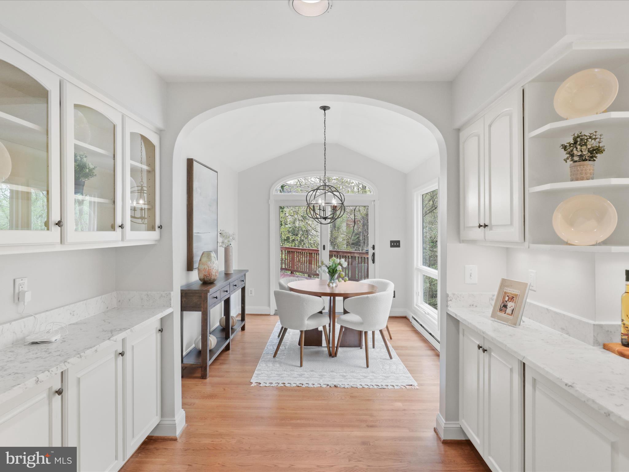 BELLEVUE FOREST - Residential