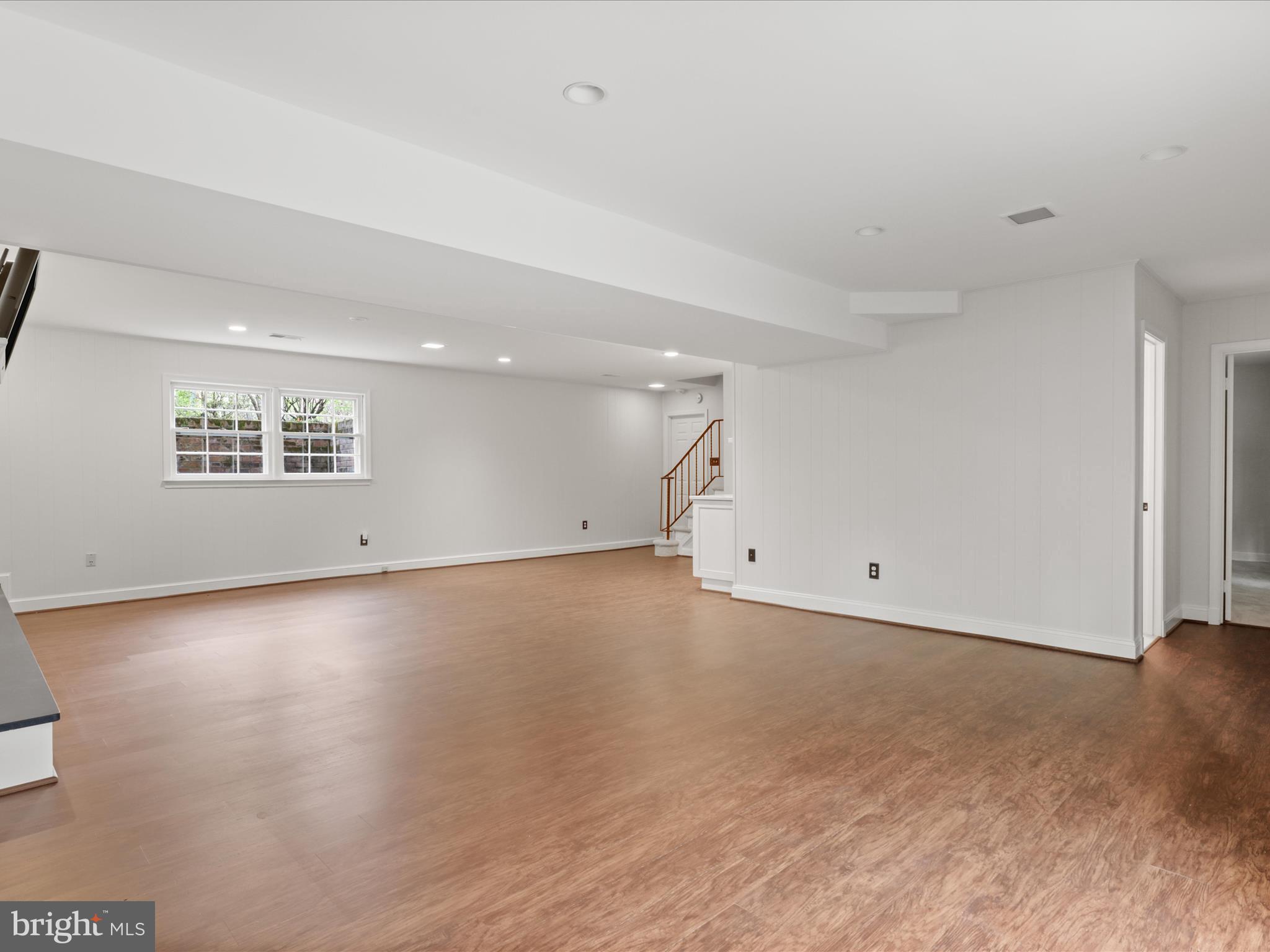 BELLEVUE FOREST - Residential