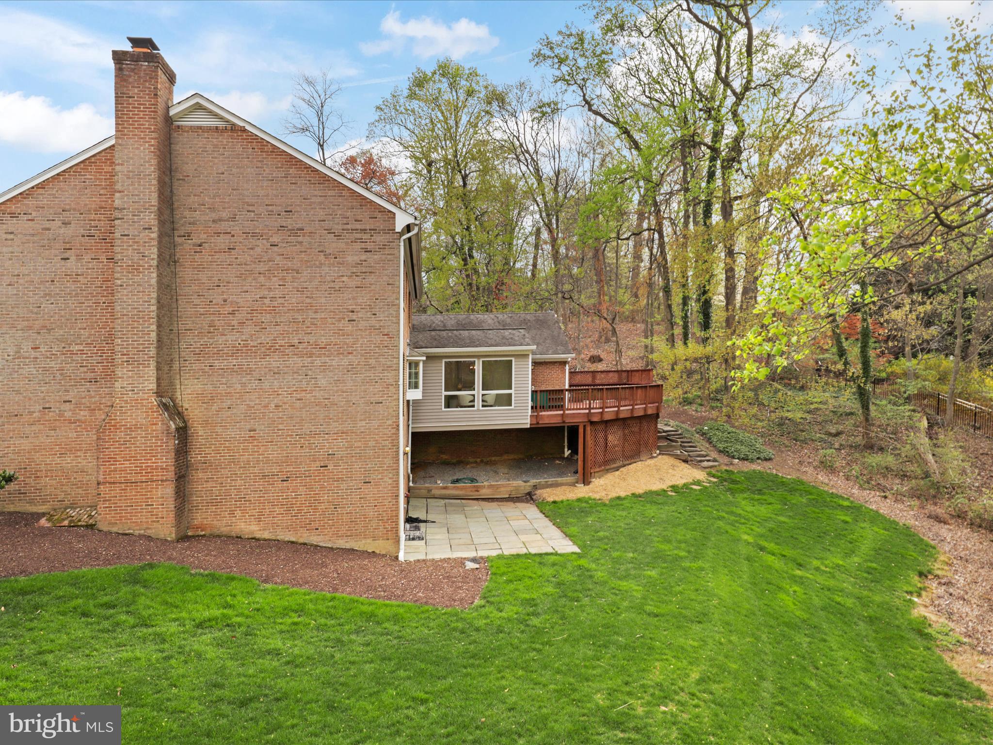 BELLEVUE FOREST - Residential