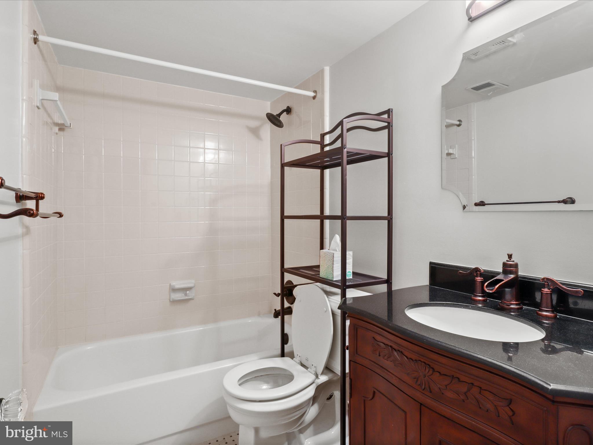 BELLEVUE FOREST - Residential