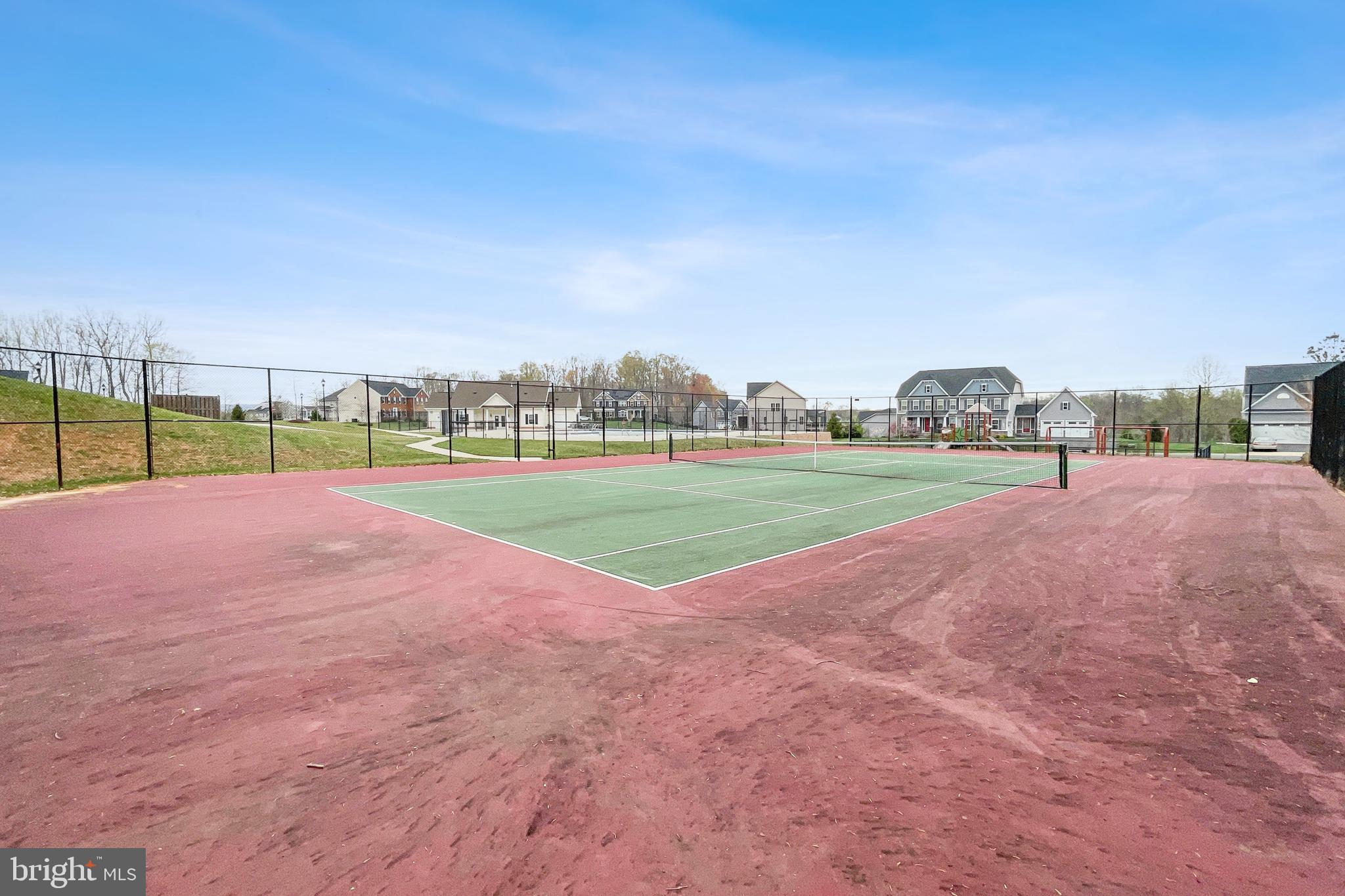 WARRENTON CHASE - Residential